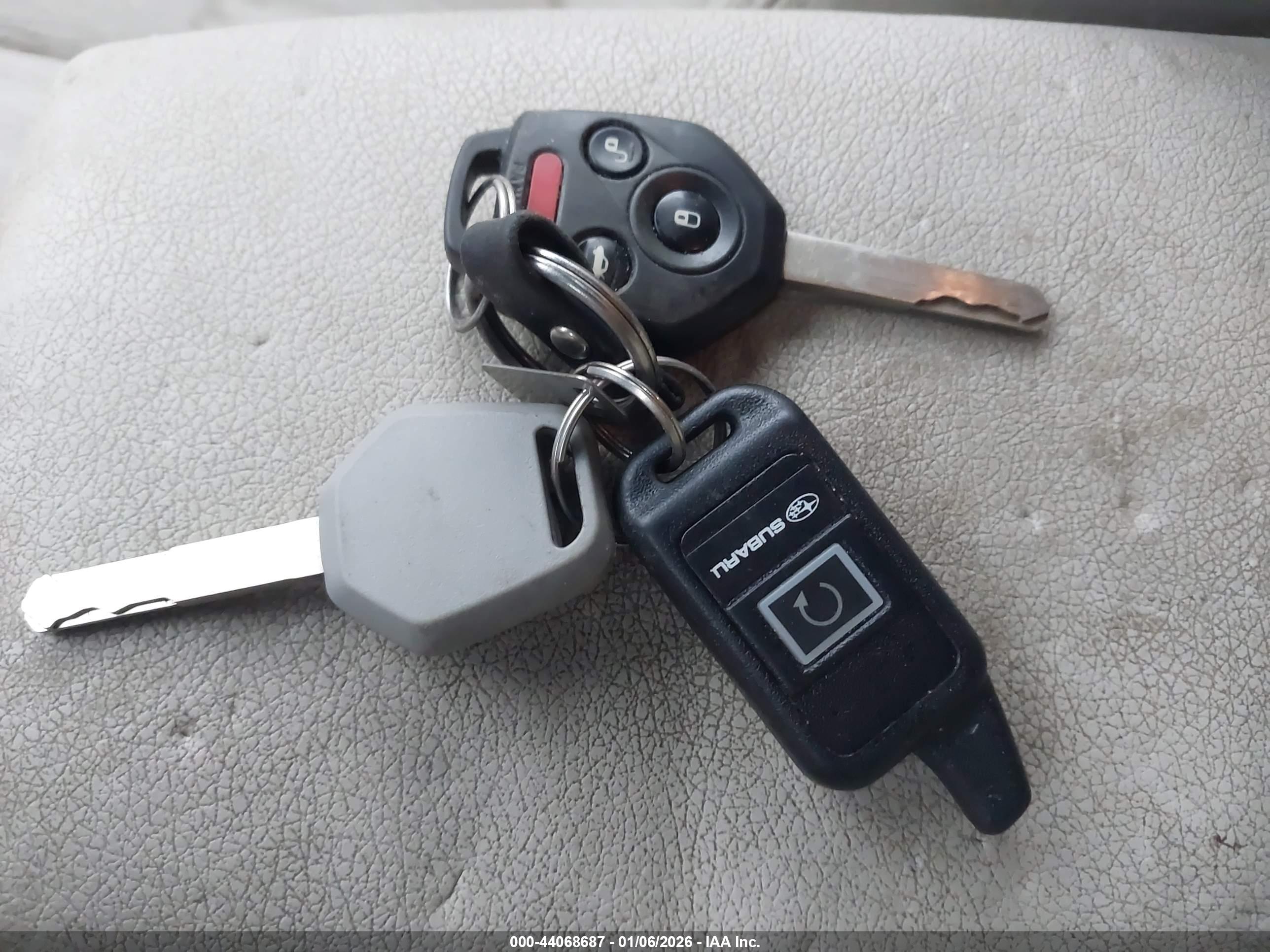 SUBARU OUTBACK image 11