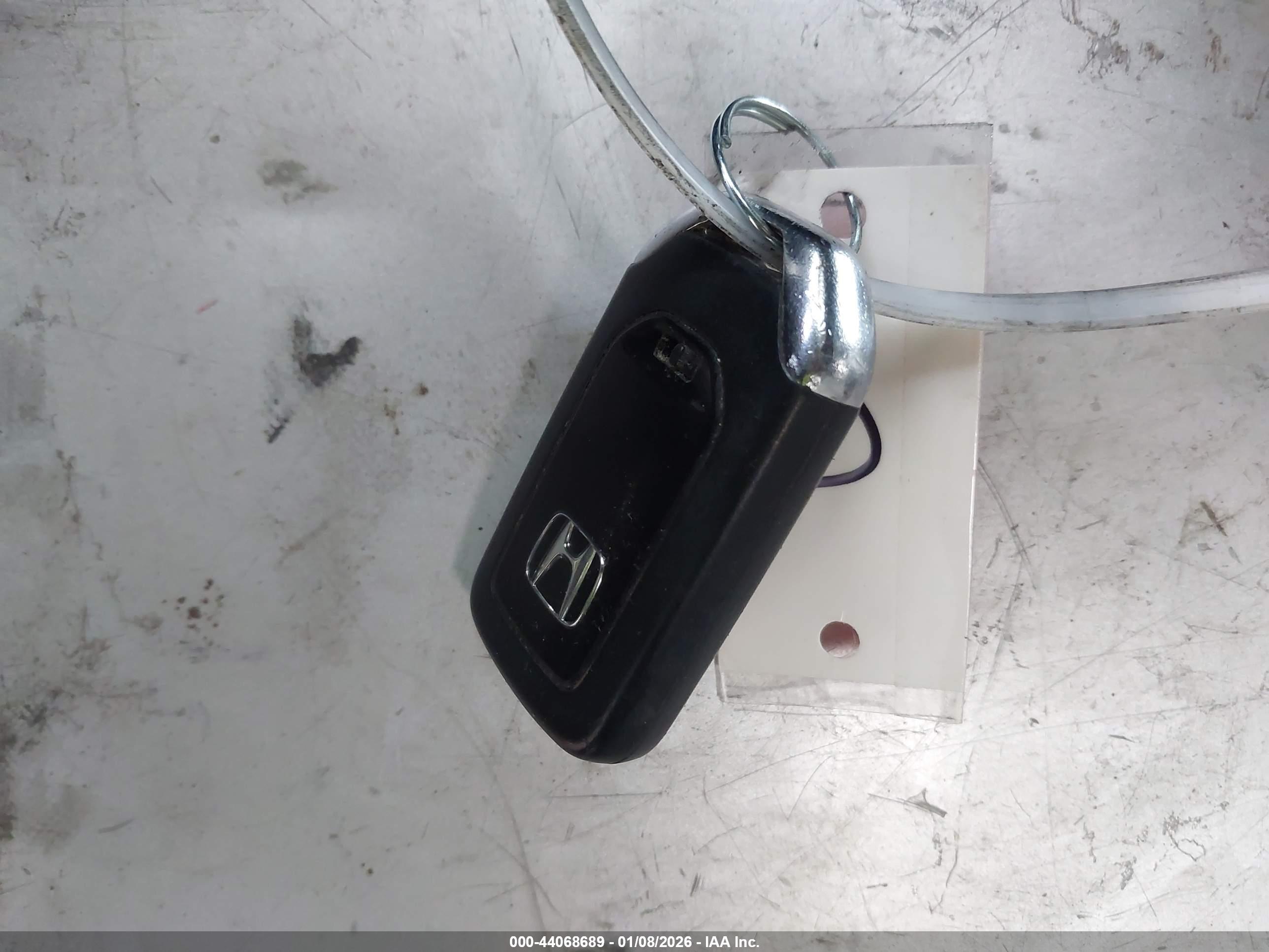 HONDA CR-V image 11