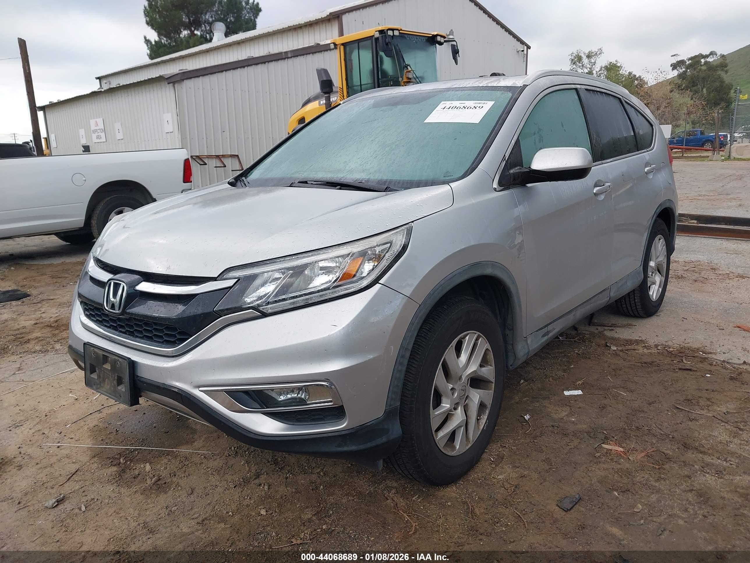 HONDA CR-V image 2