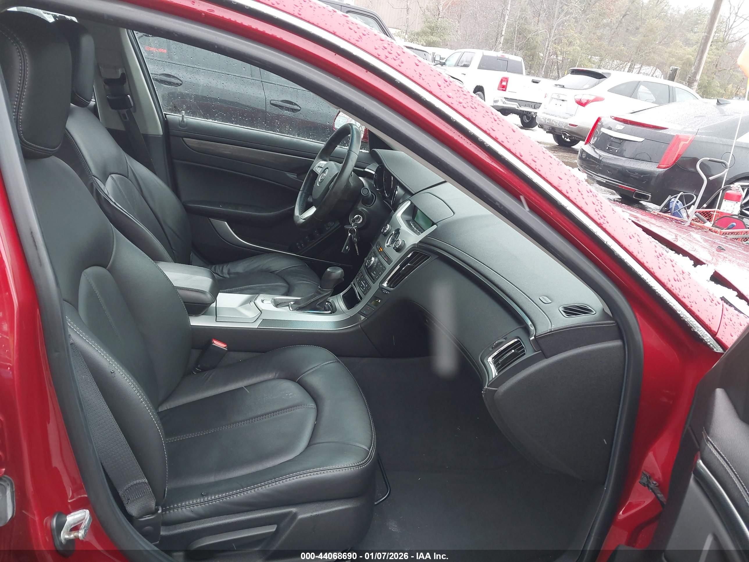 CADILLAC CTS image 5