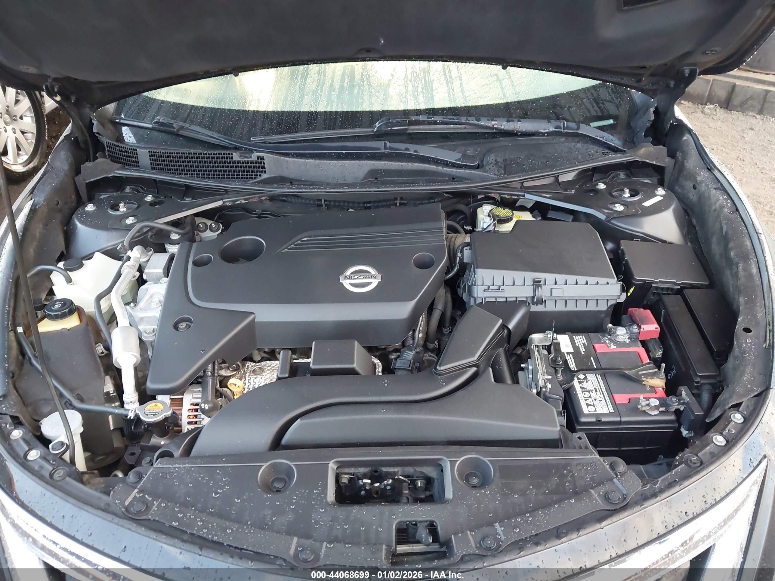 NISSAN ALTIMA image 10