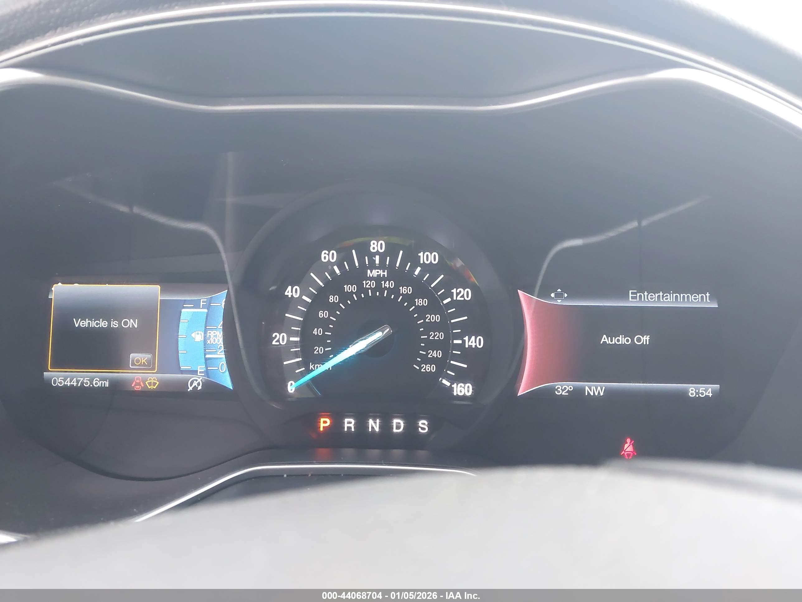 FORD FUSION image 7