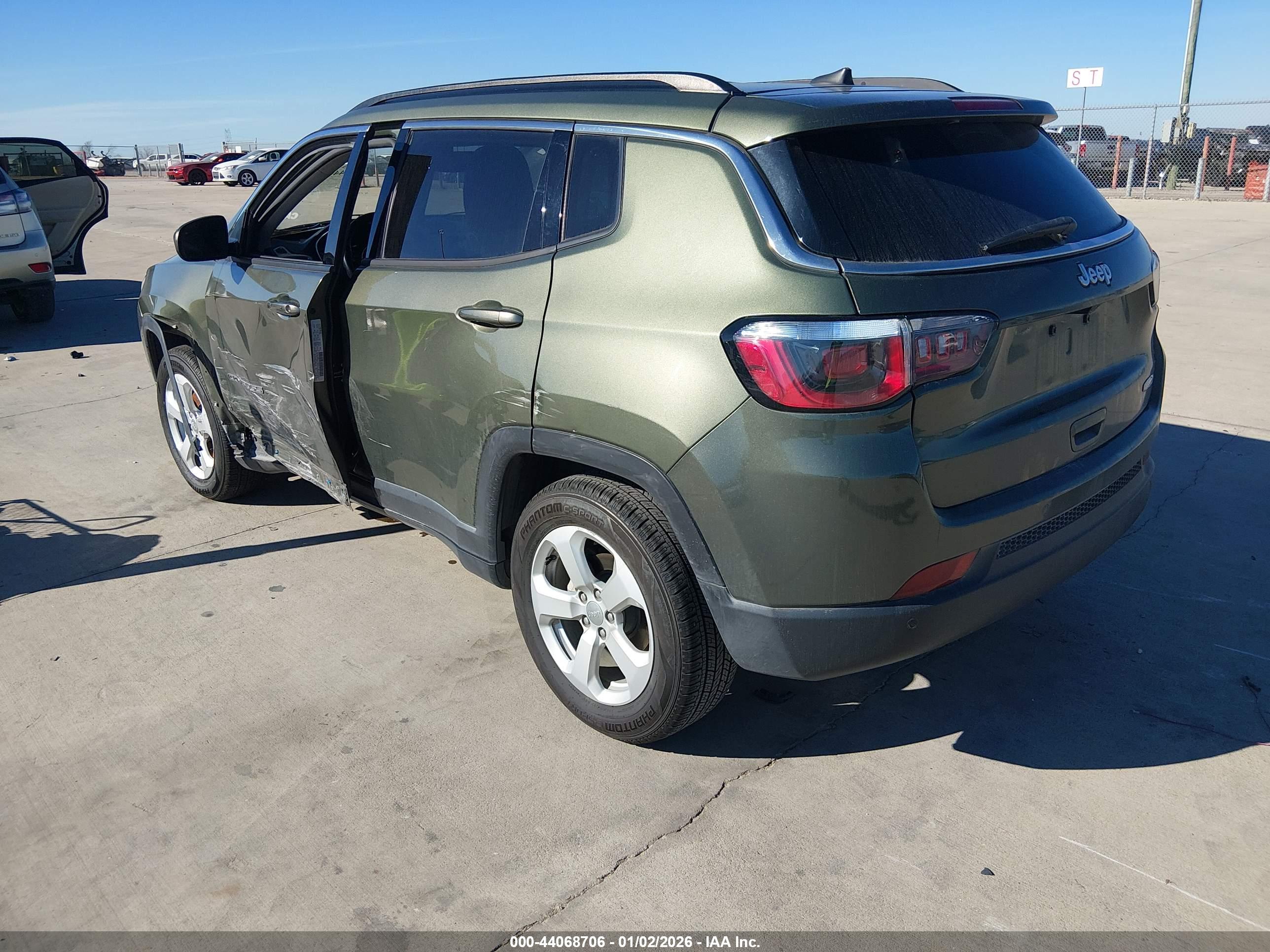 JEEP COMPASS image 3