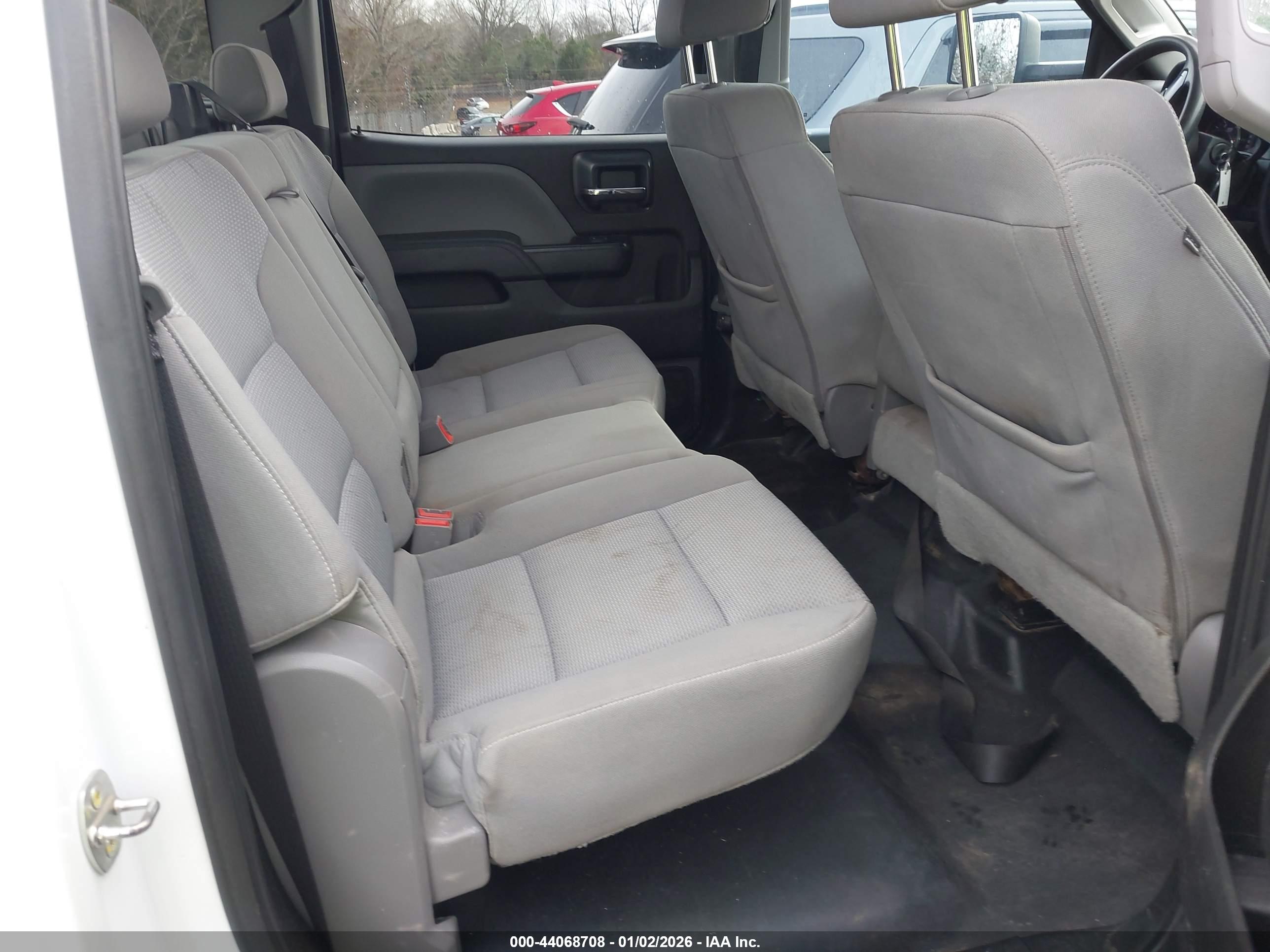 GMC SIERRA image 8