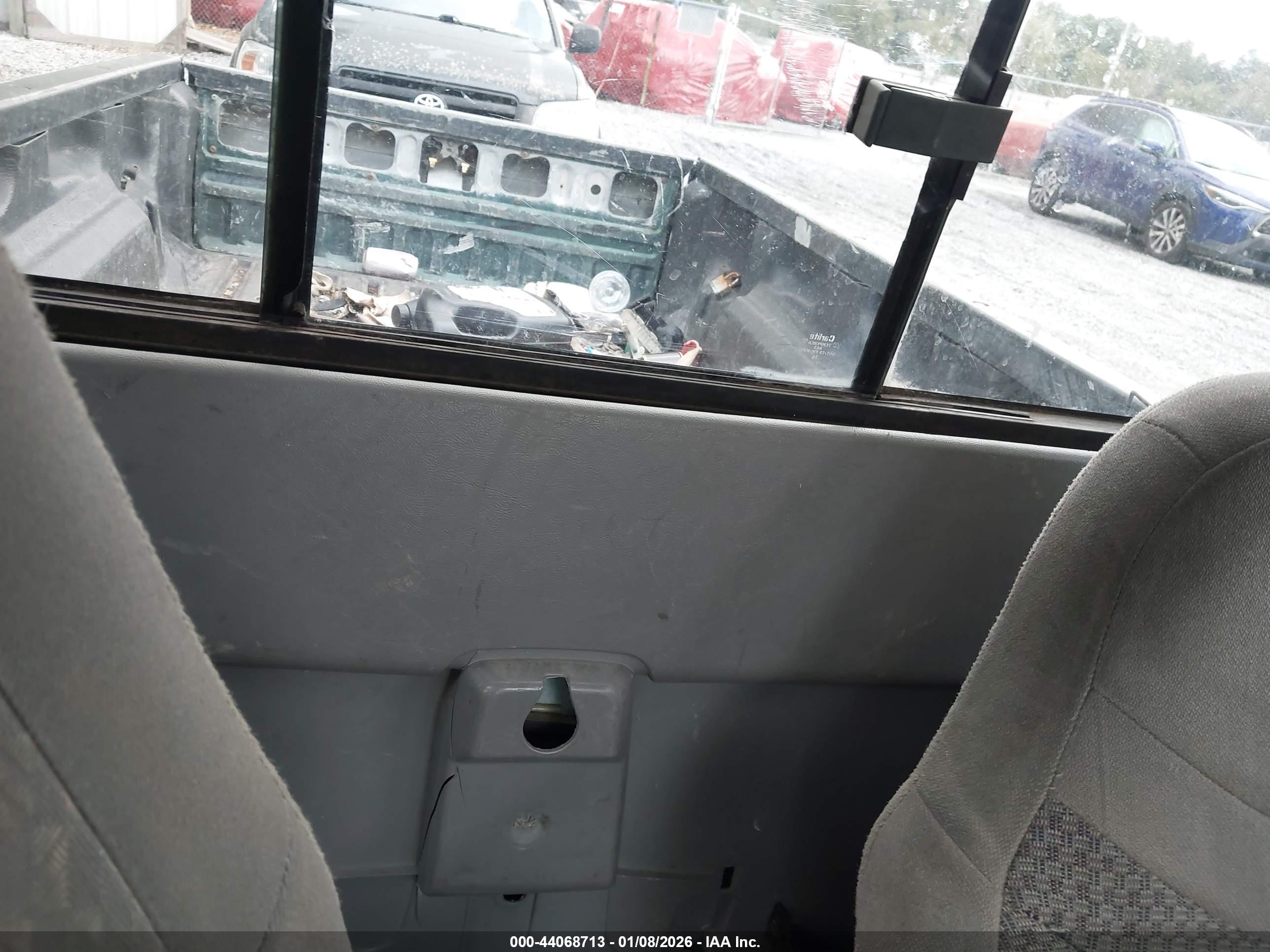 FORD RANGER image 8