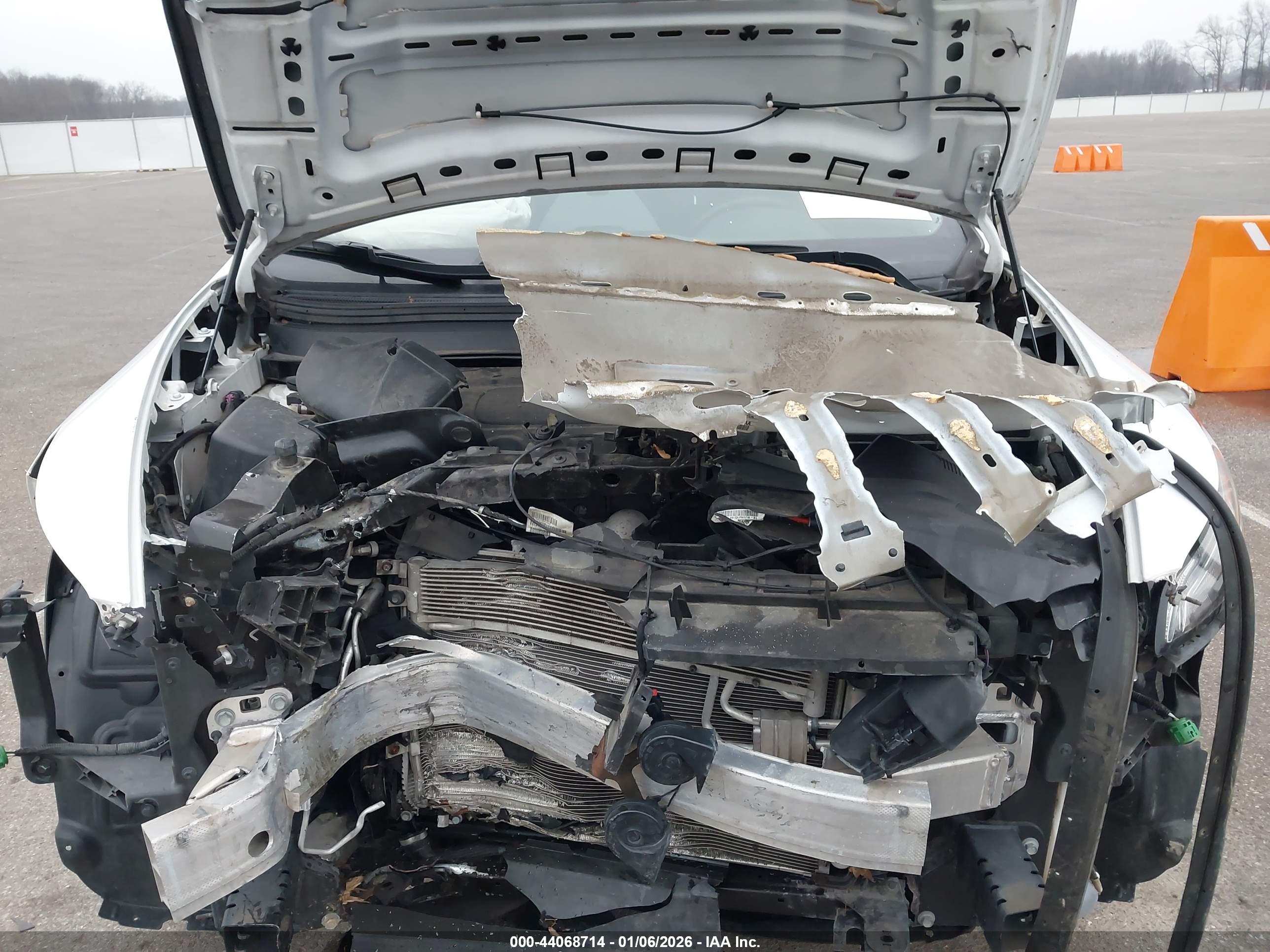 JEEP CHEROKEE image 10
