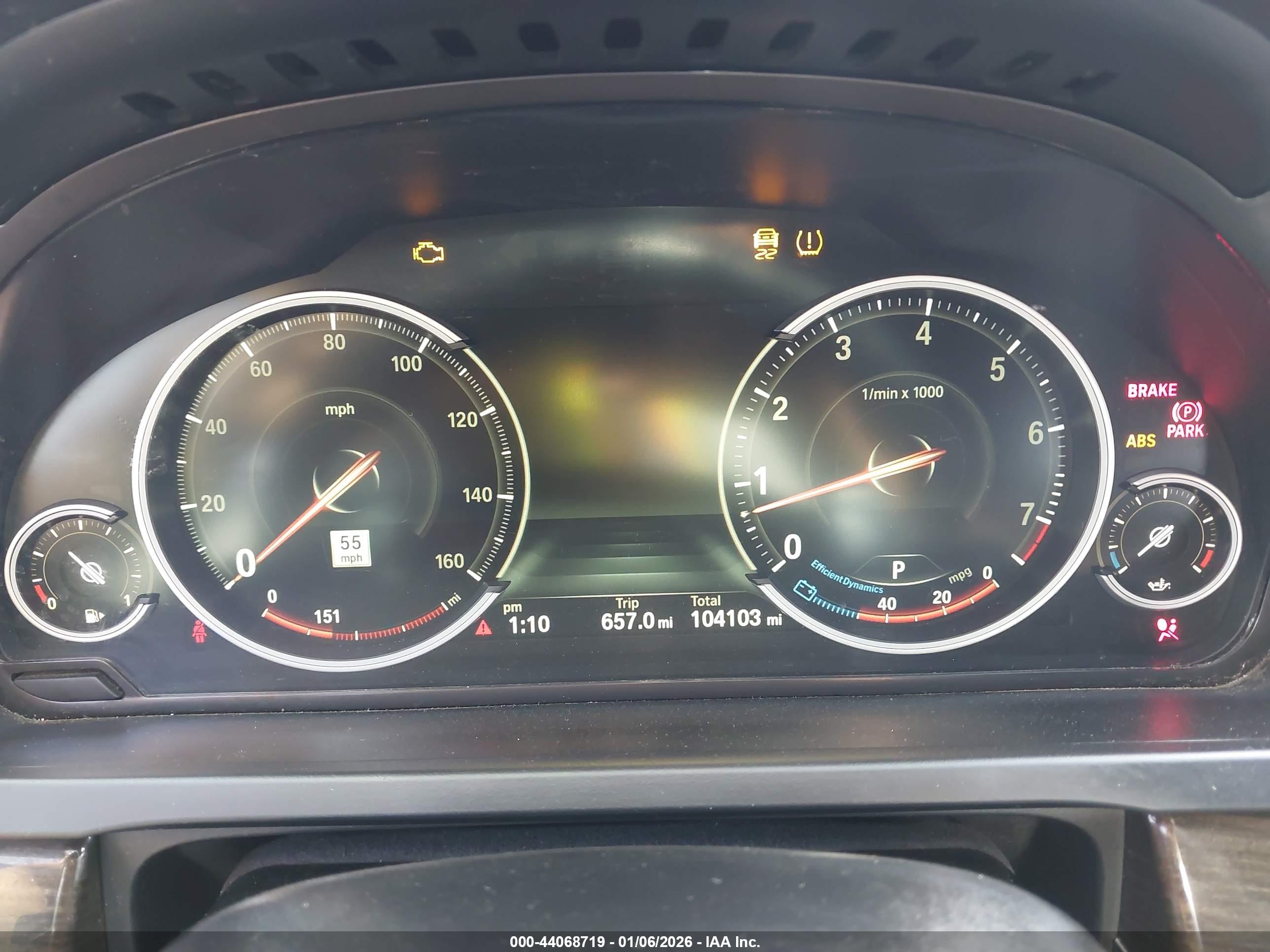 BMW 750LI image 7