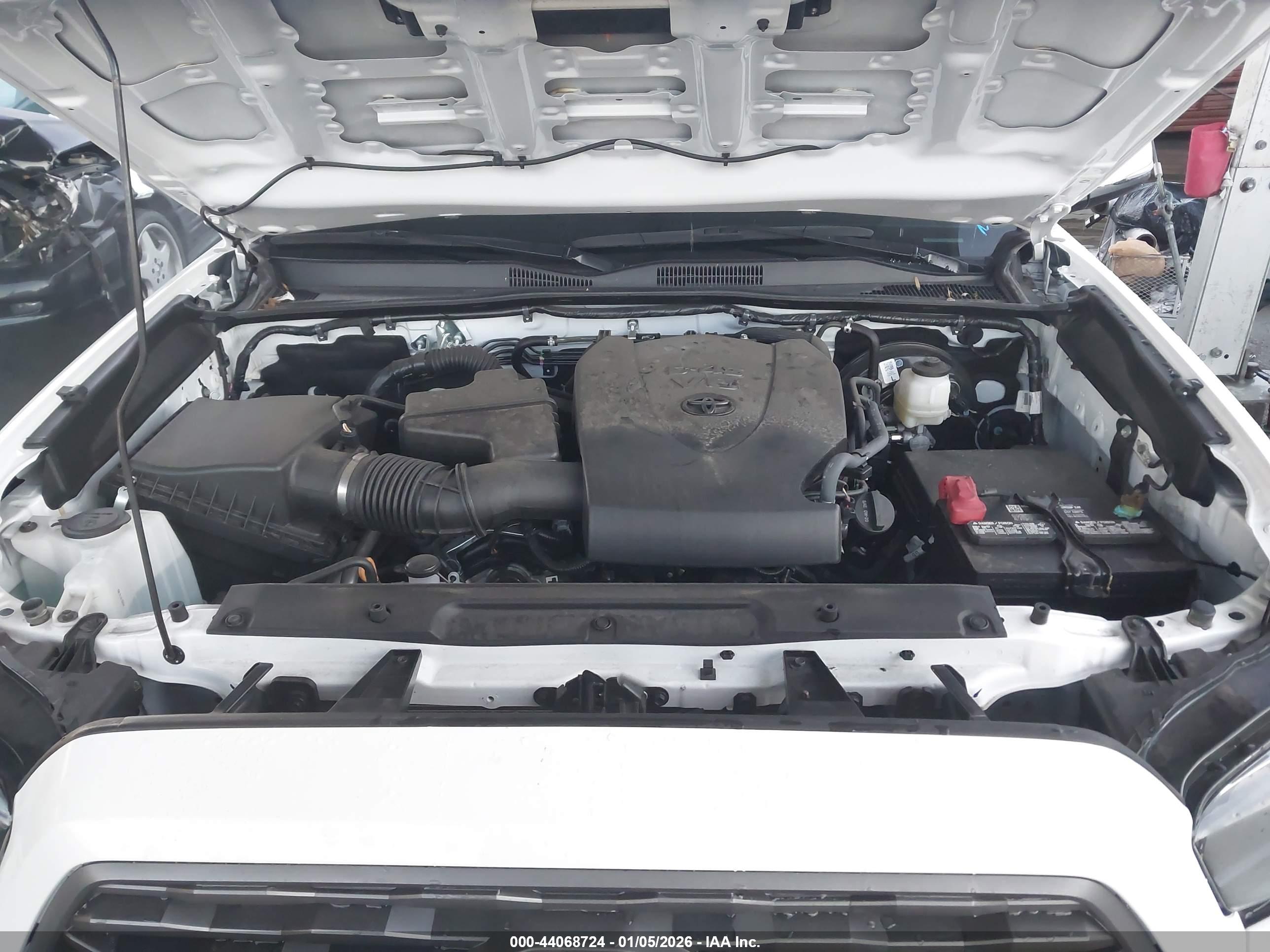 TOYOTA TACOMA image 10