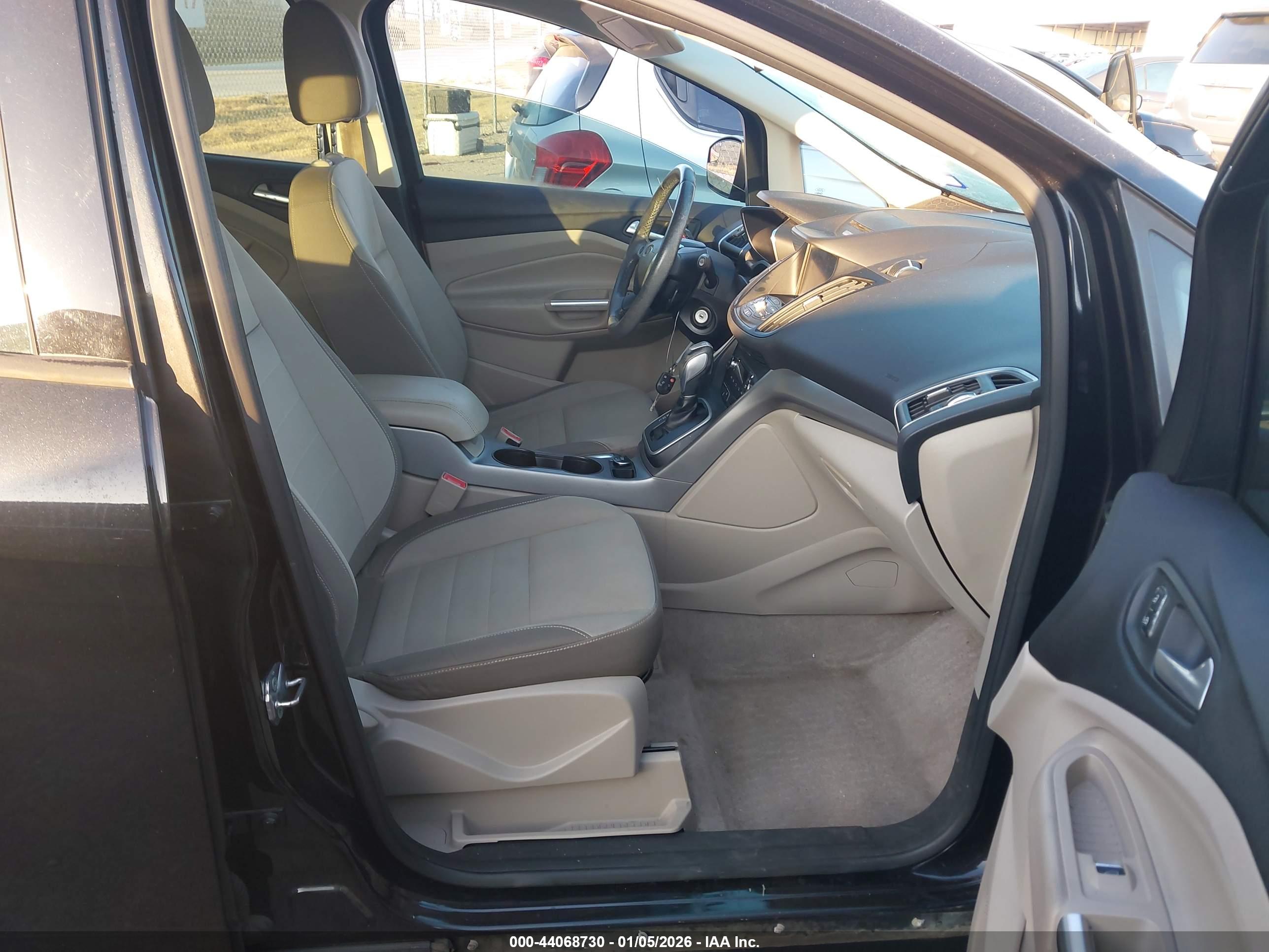 FORD C-MAX image 5