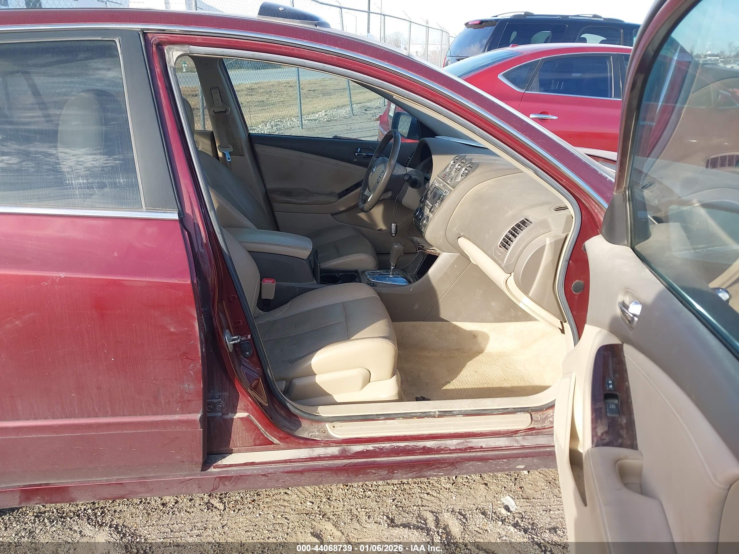 NISSAN ALTIMA image 5