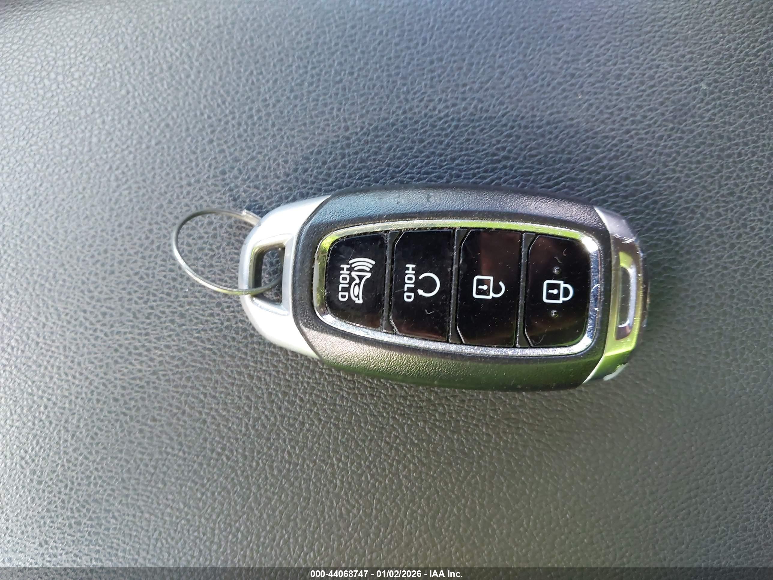 HYUNDAI KONA image 11