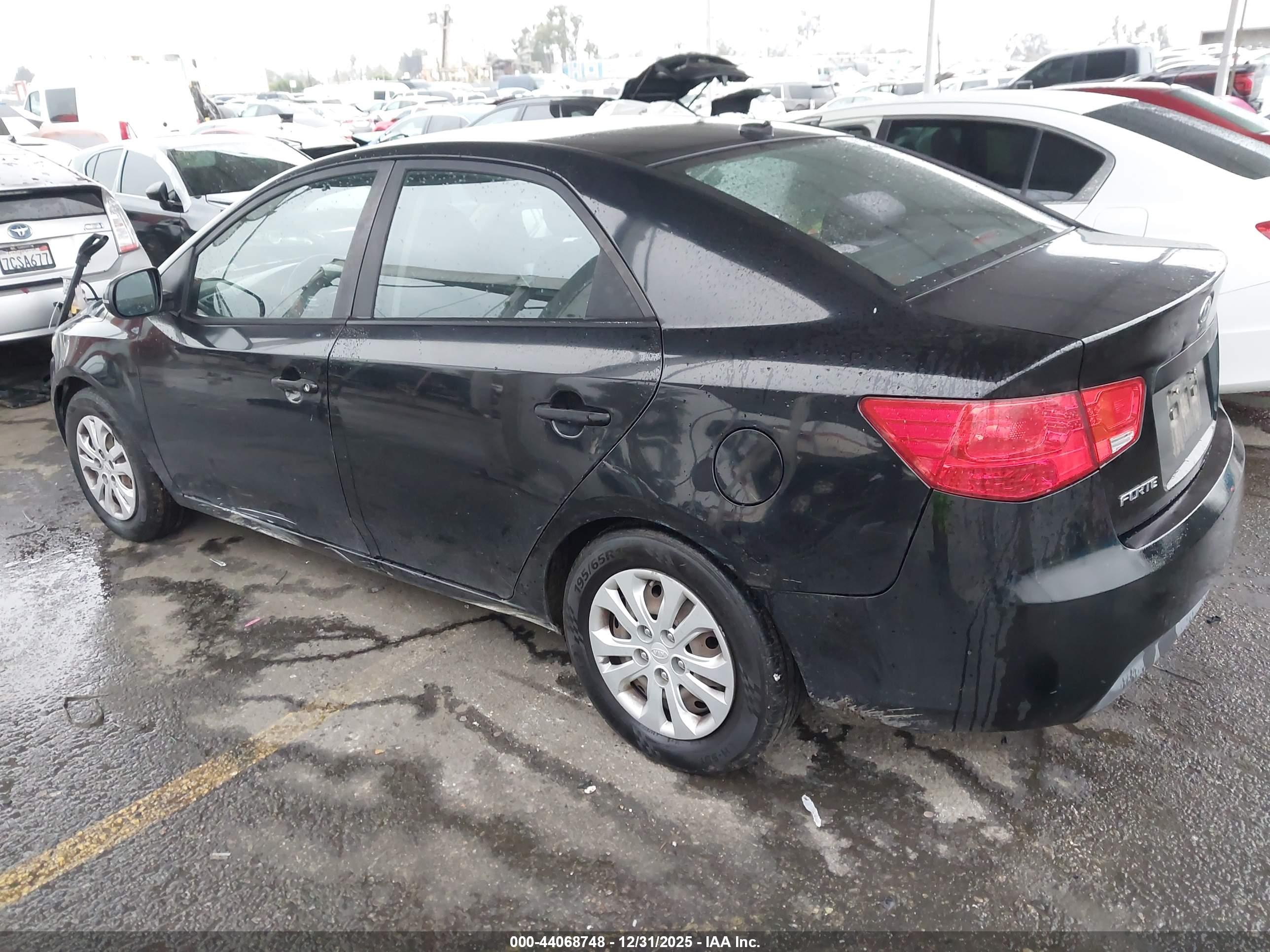 KIA FORTE image 3