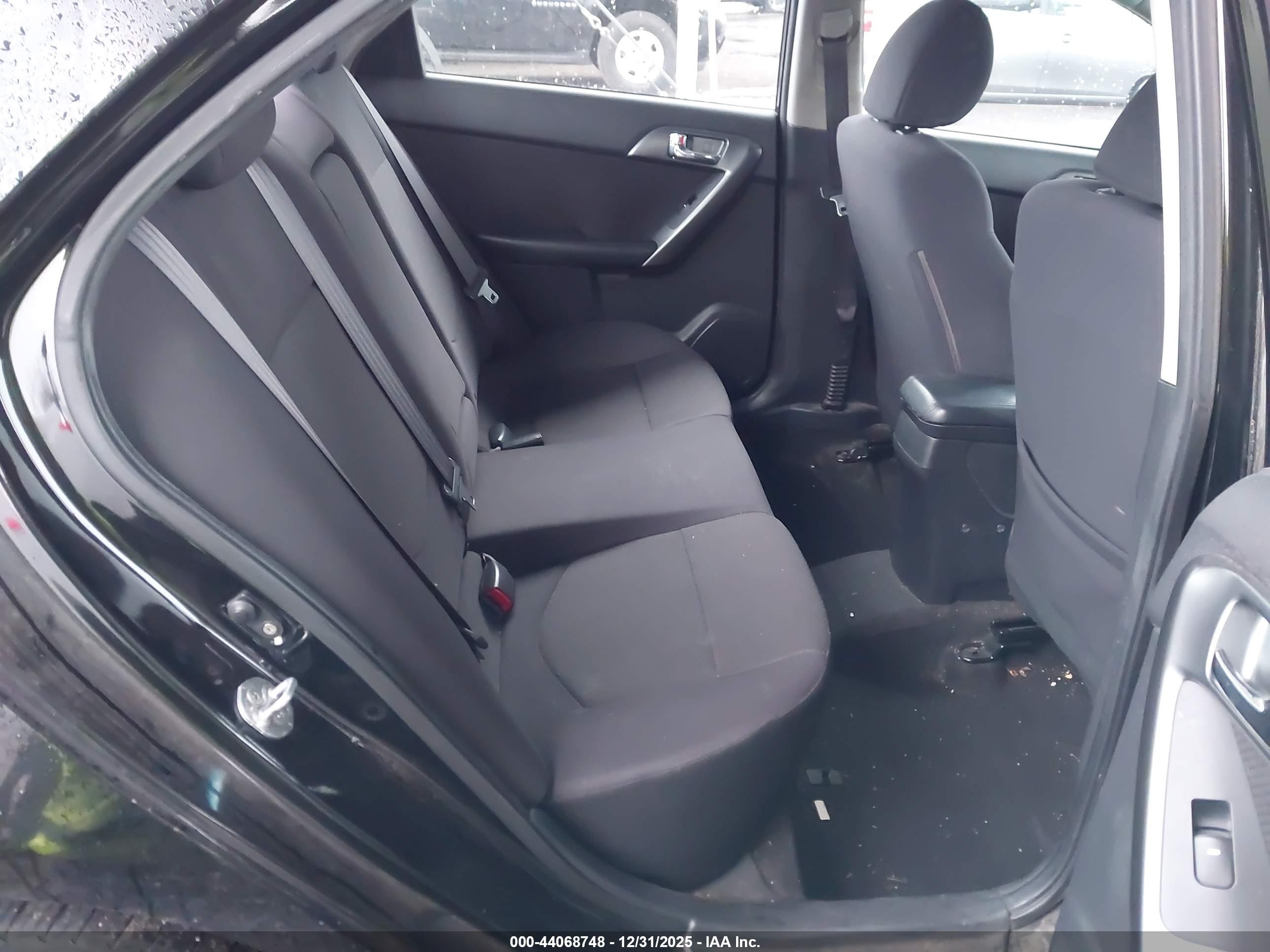 KIA FORTE image 8