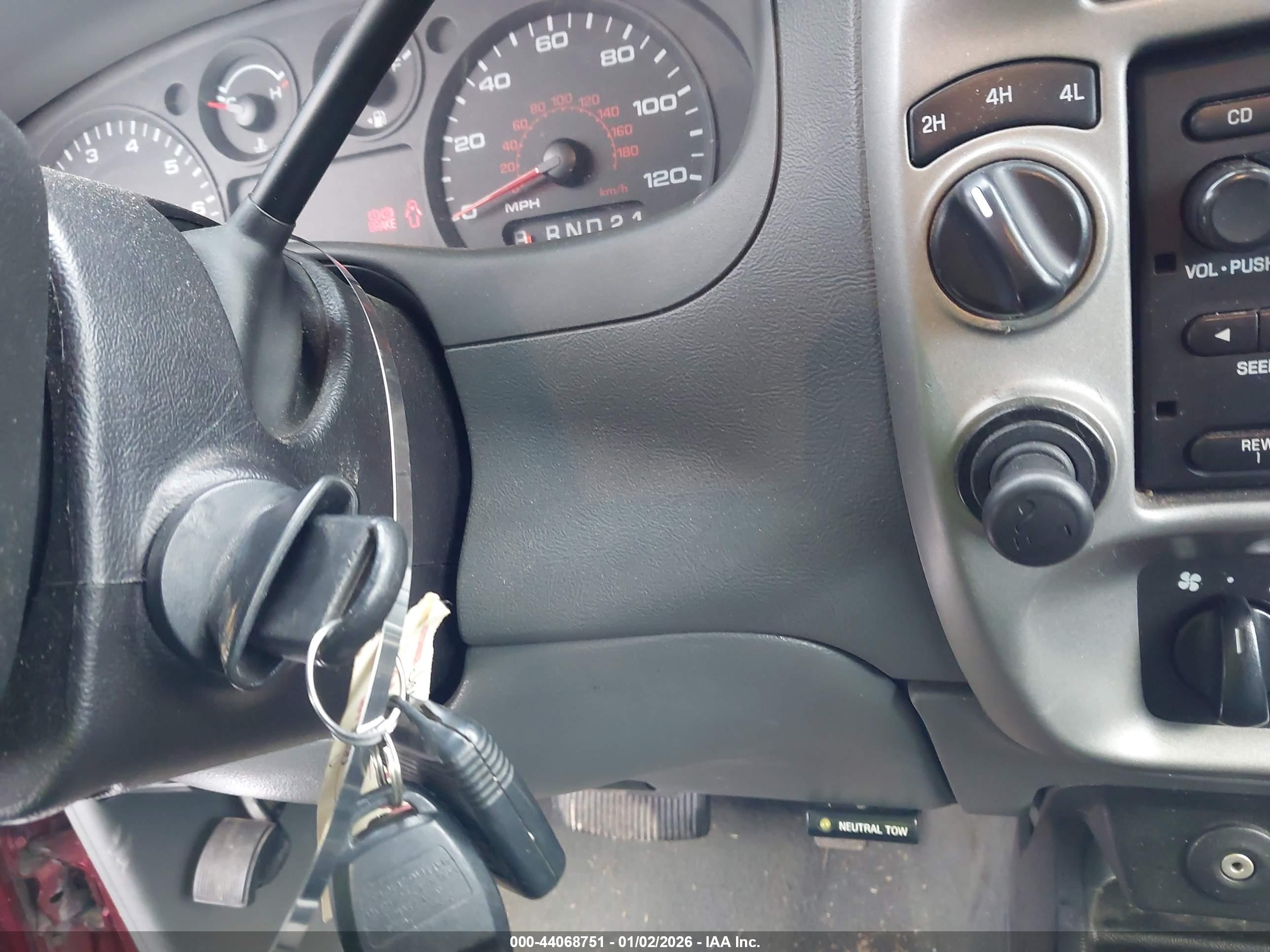 FORD RANGER image 11