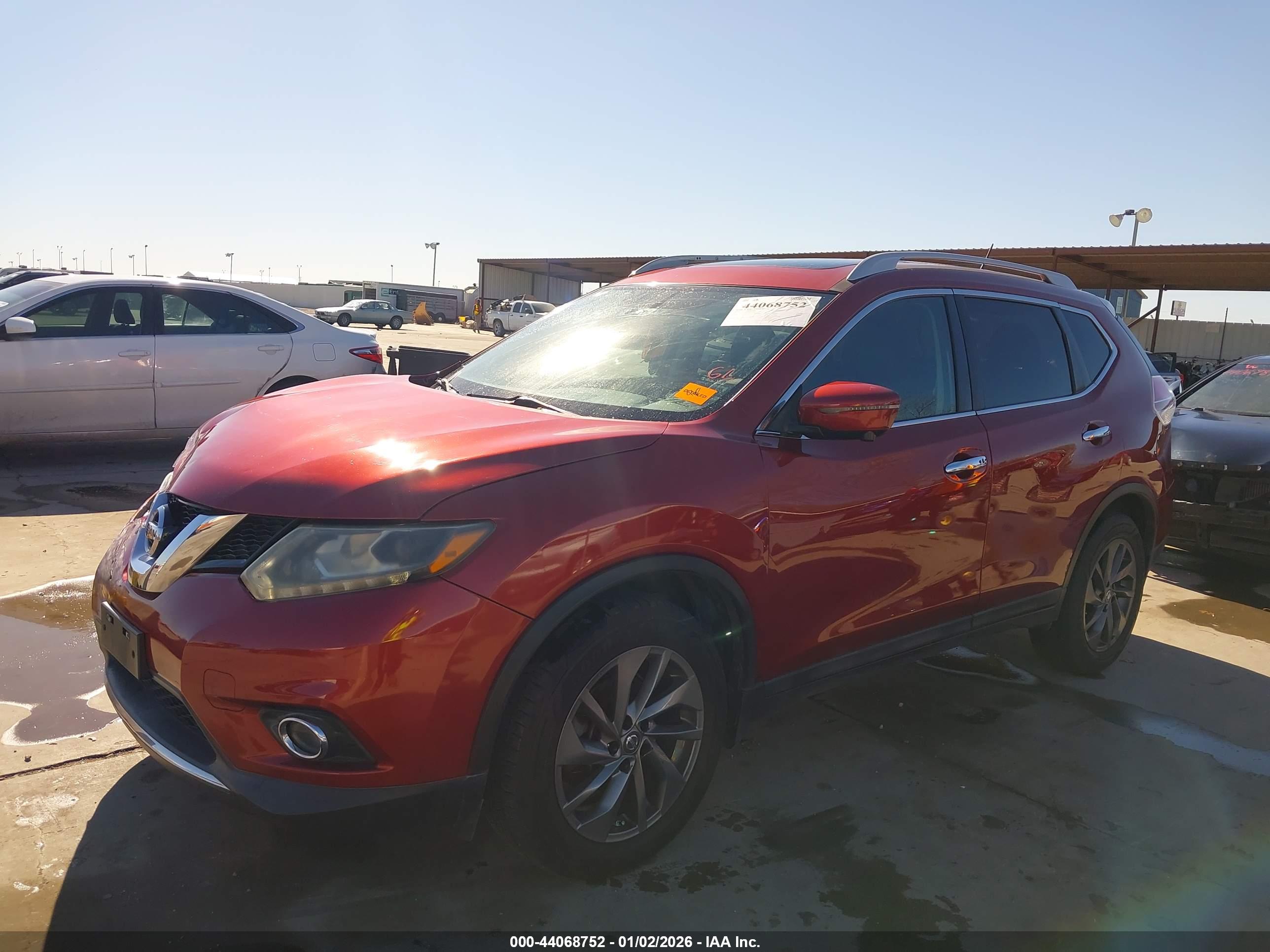 NISSAN ROGUE image 2