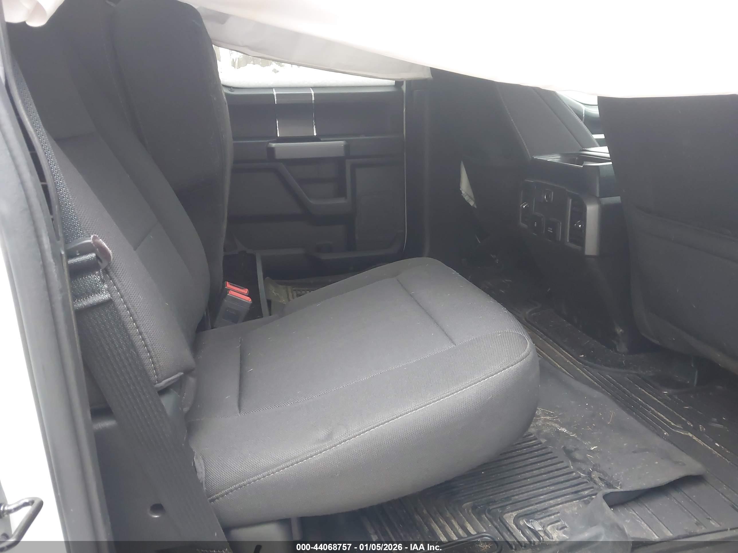 FORD F-150 image 8