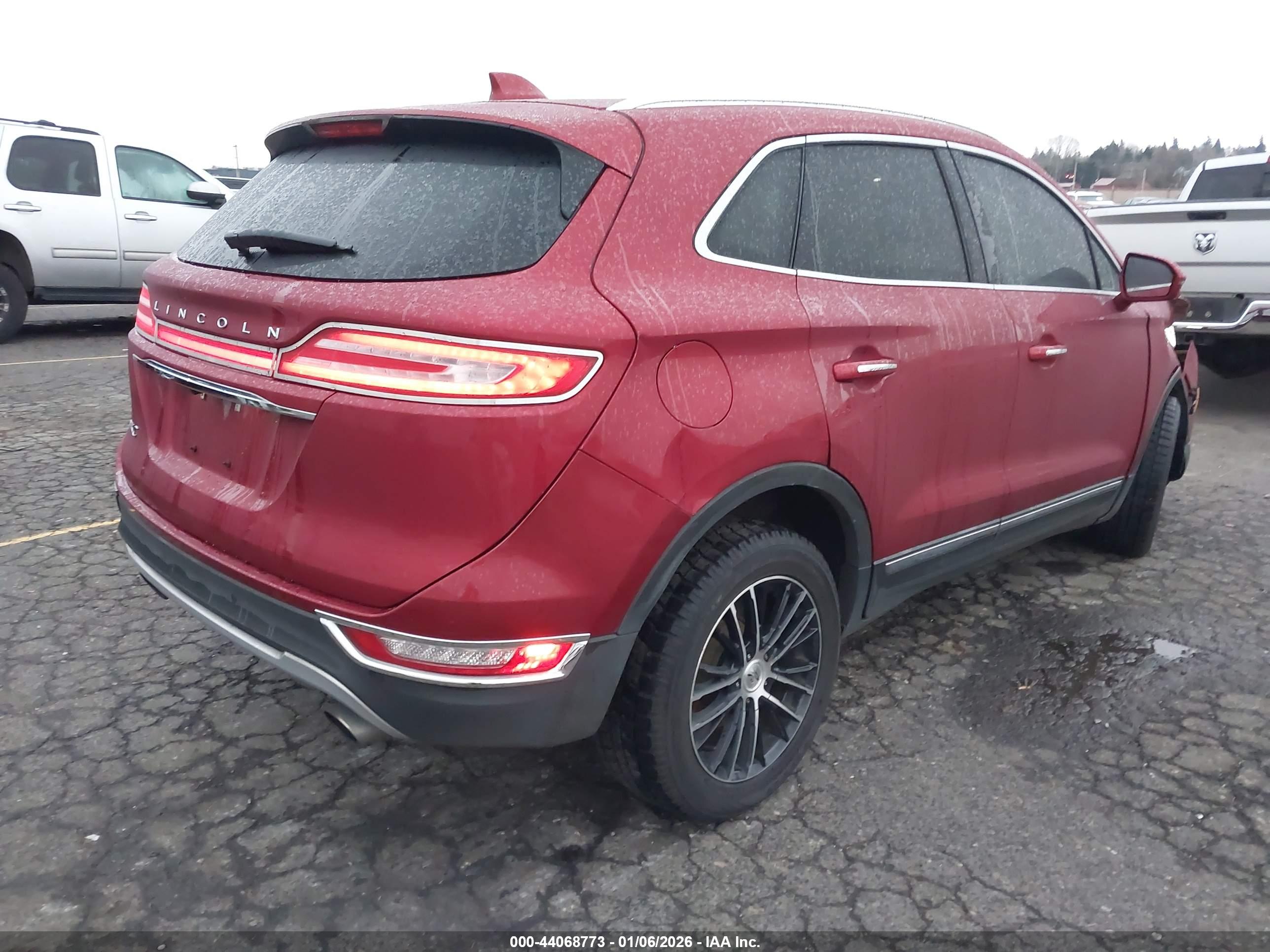 LINCOLN MKC image 4