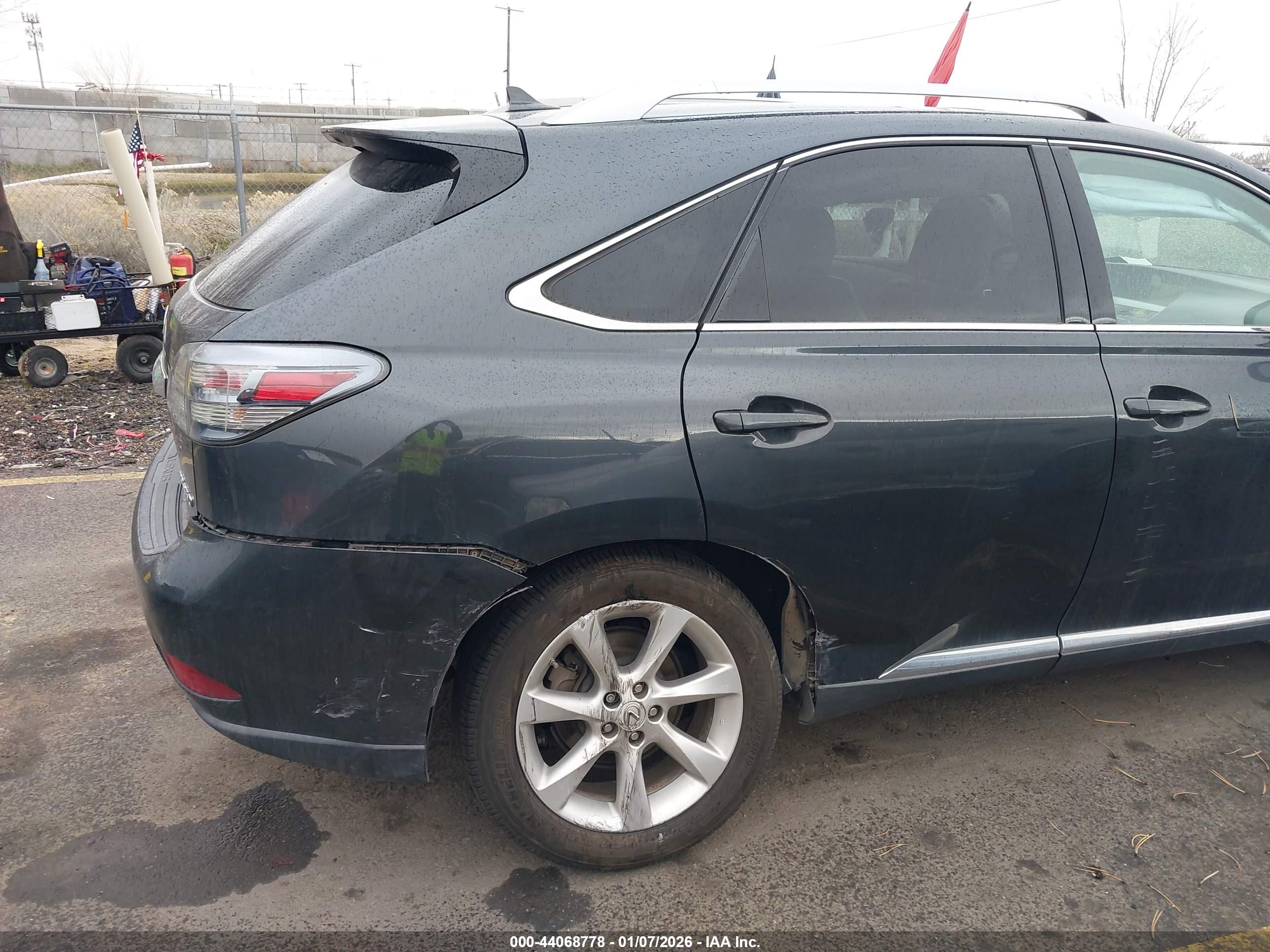 LEXUS RX image 6
