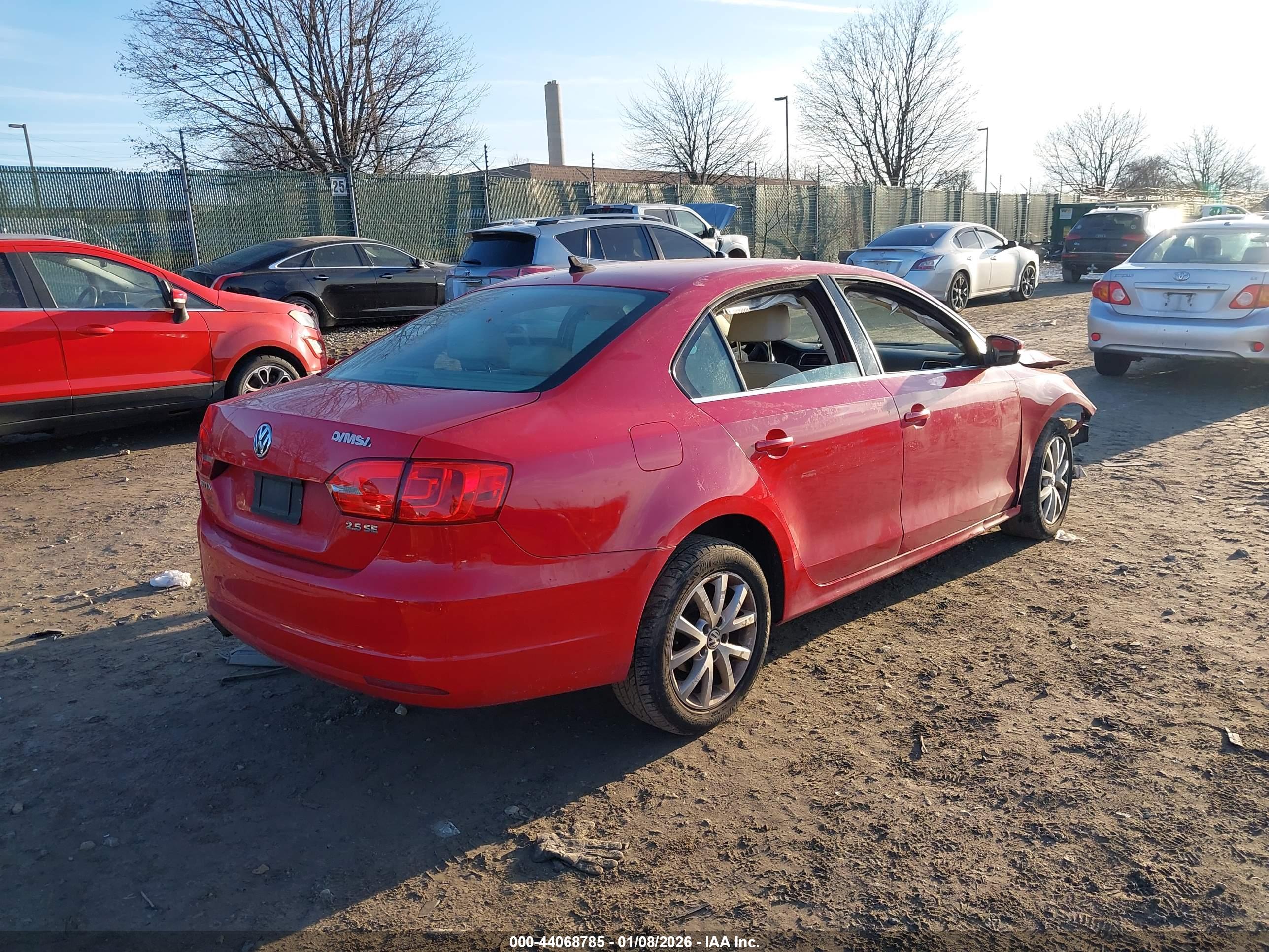 VOLKSWAGEN JETTA image 4