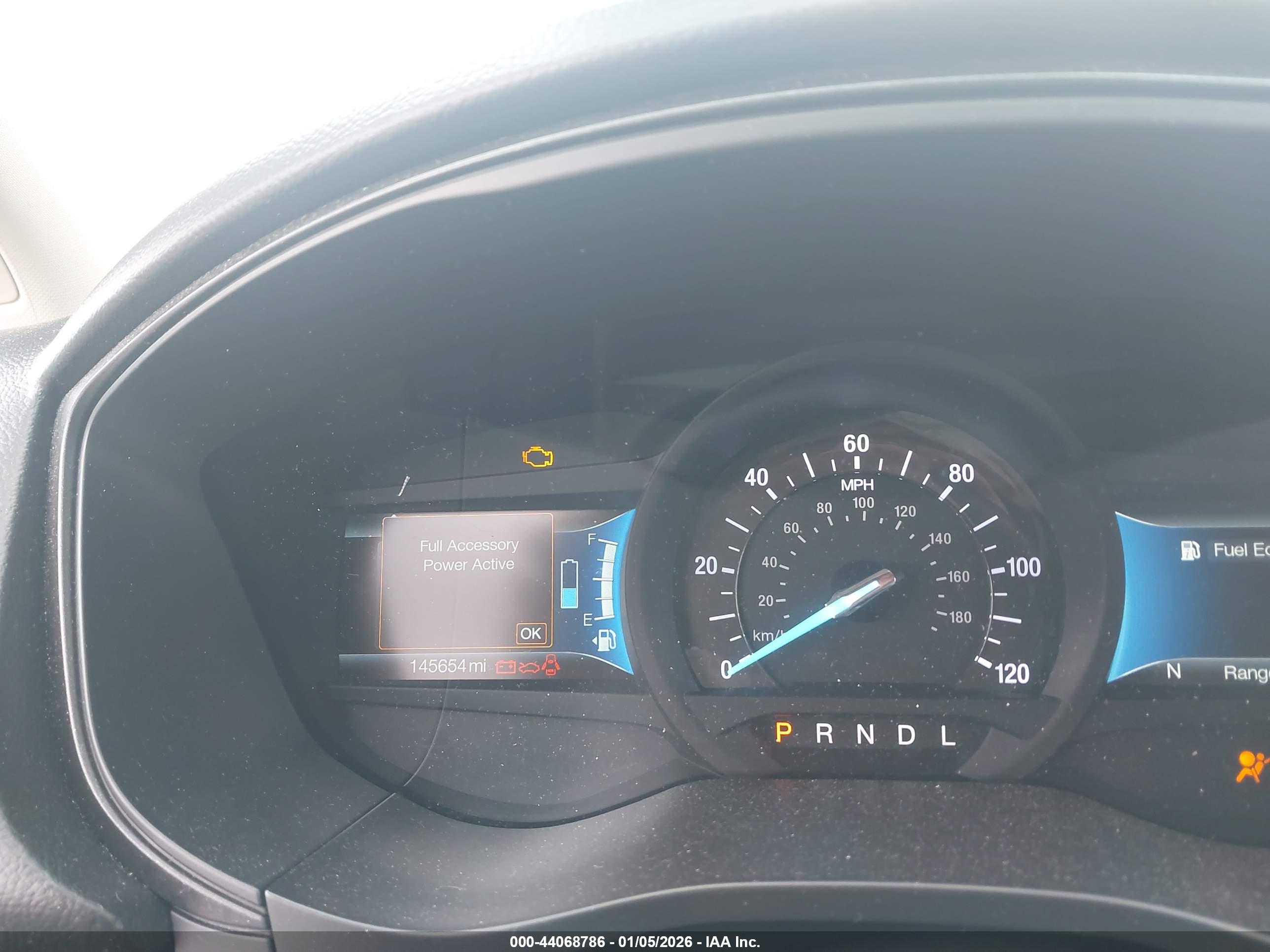 FORD FUSION image 7