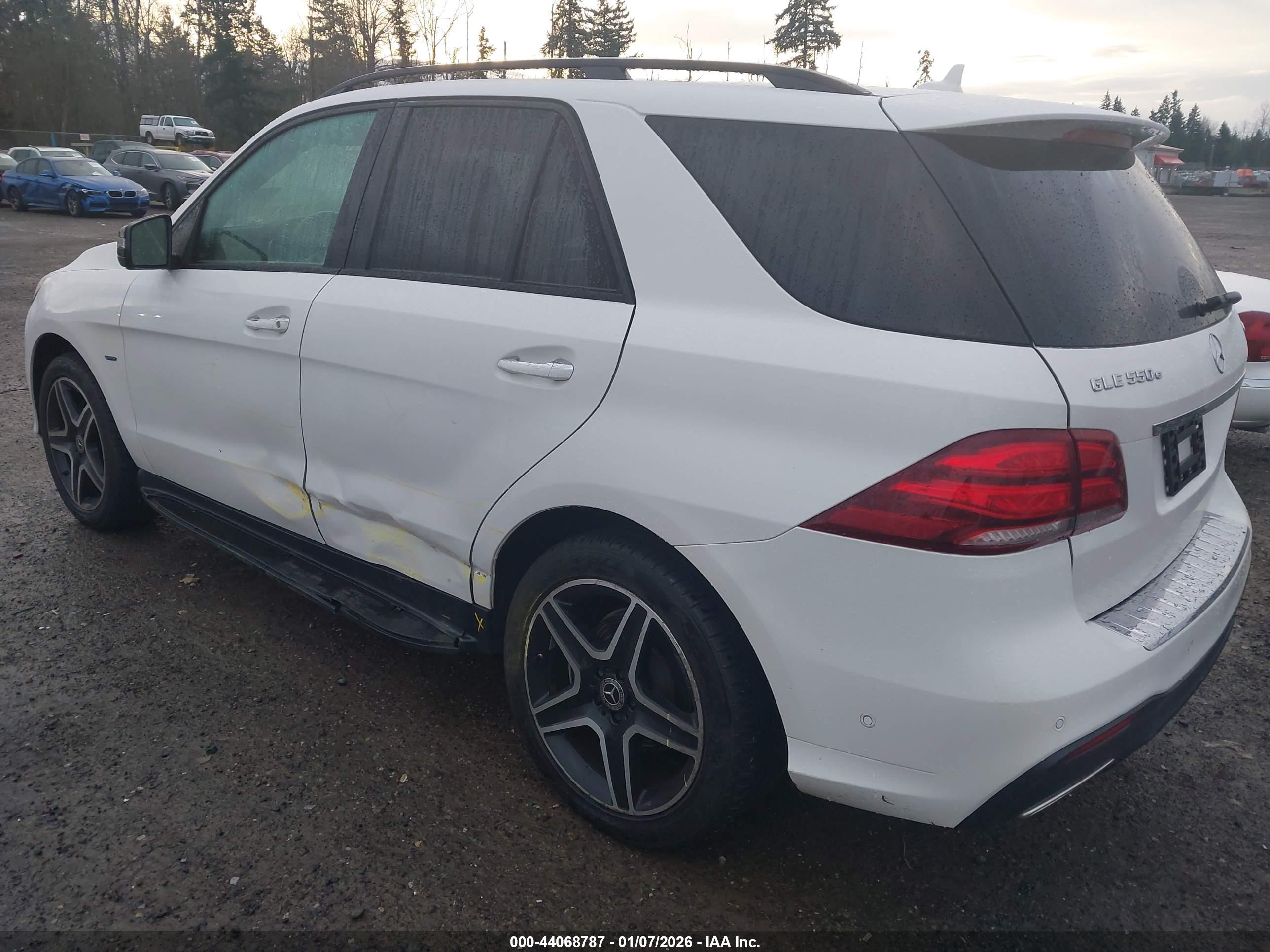 MERCEDES-BENZ GLE image 3