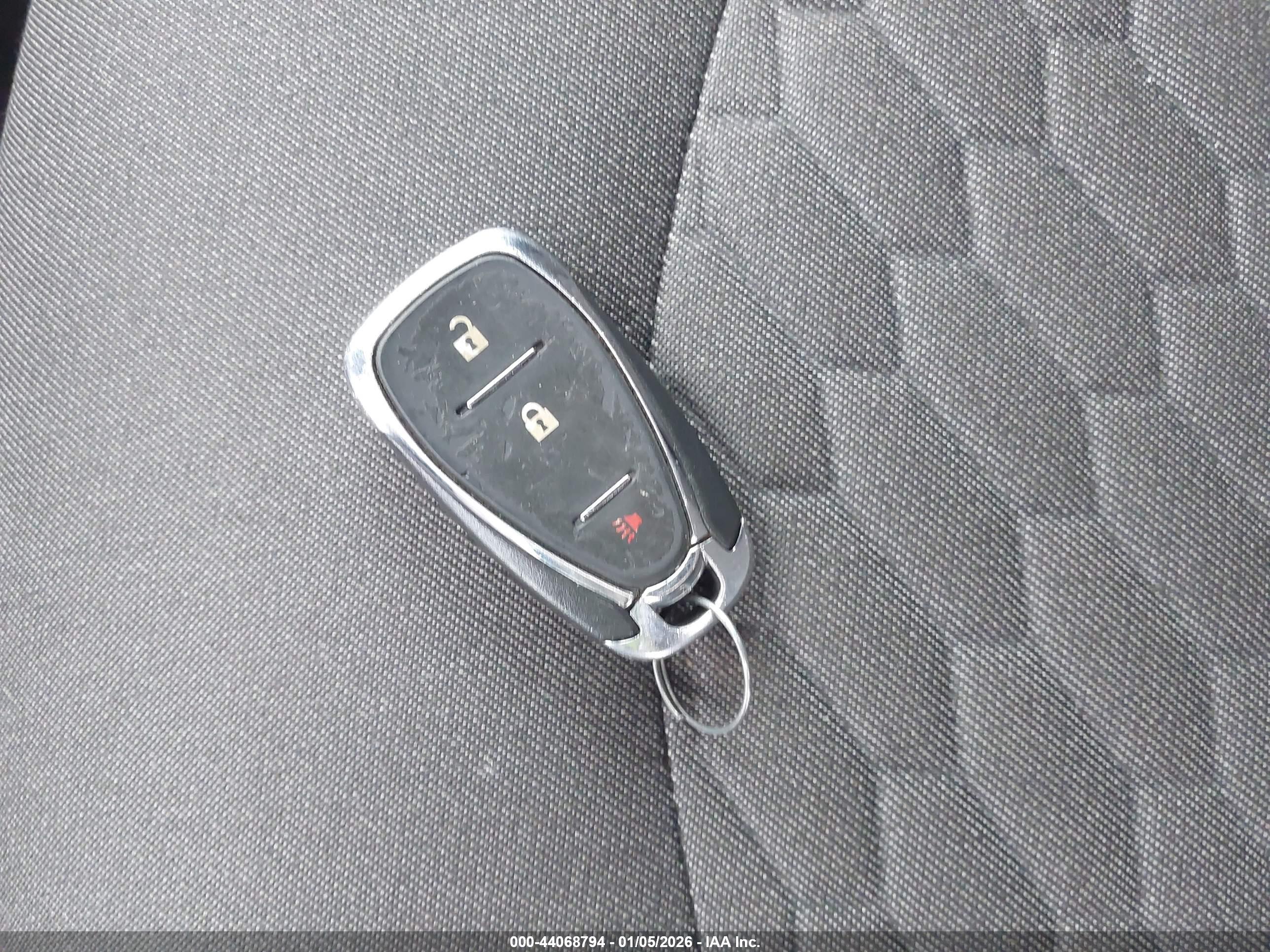 CHEVROLET EQUINOX image 11