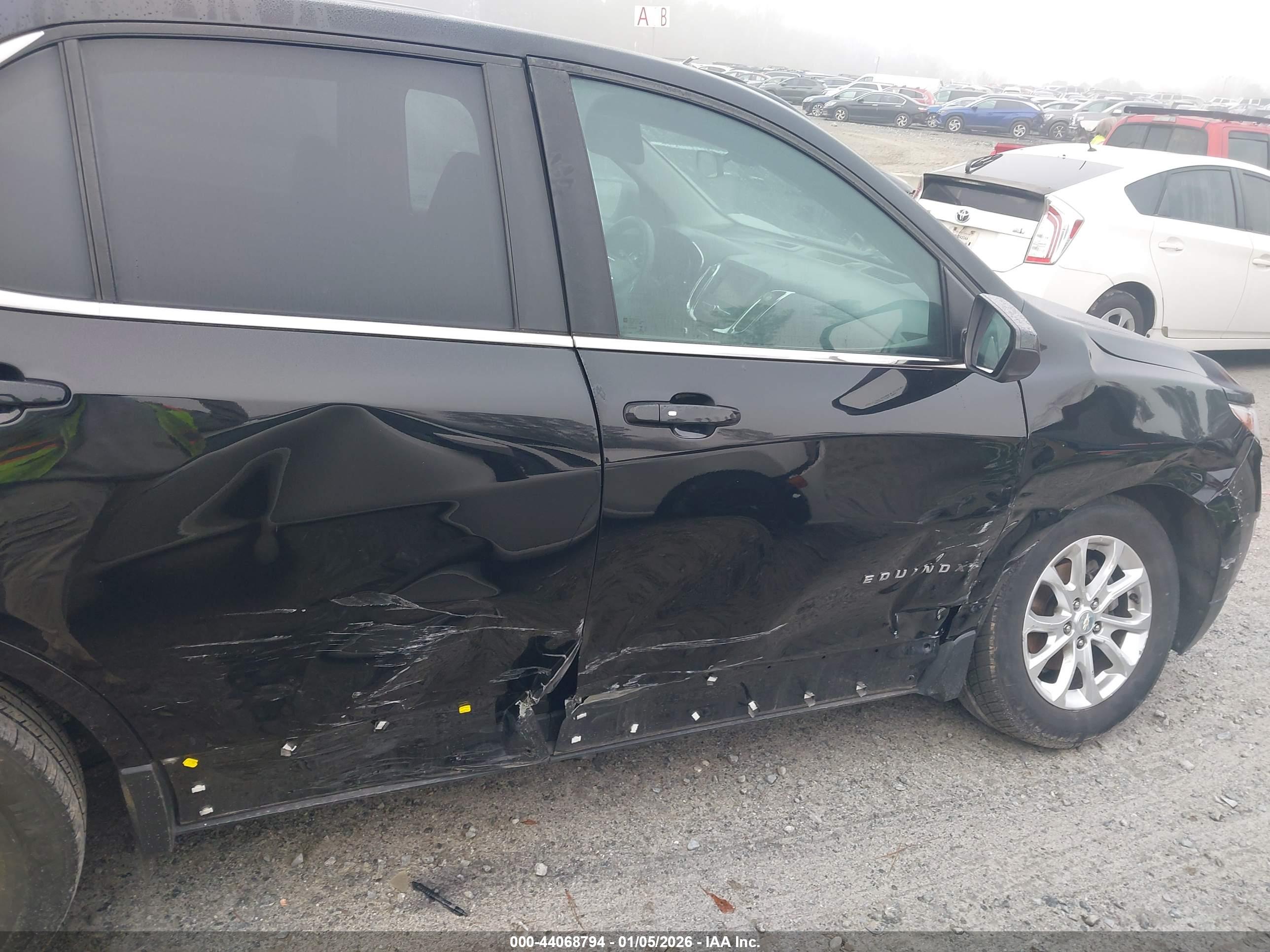 CHEVROLET EQUINOX image 6