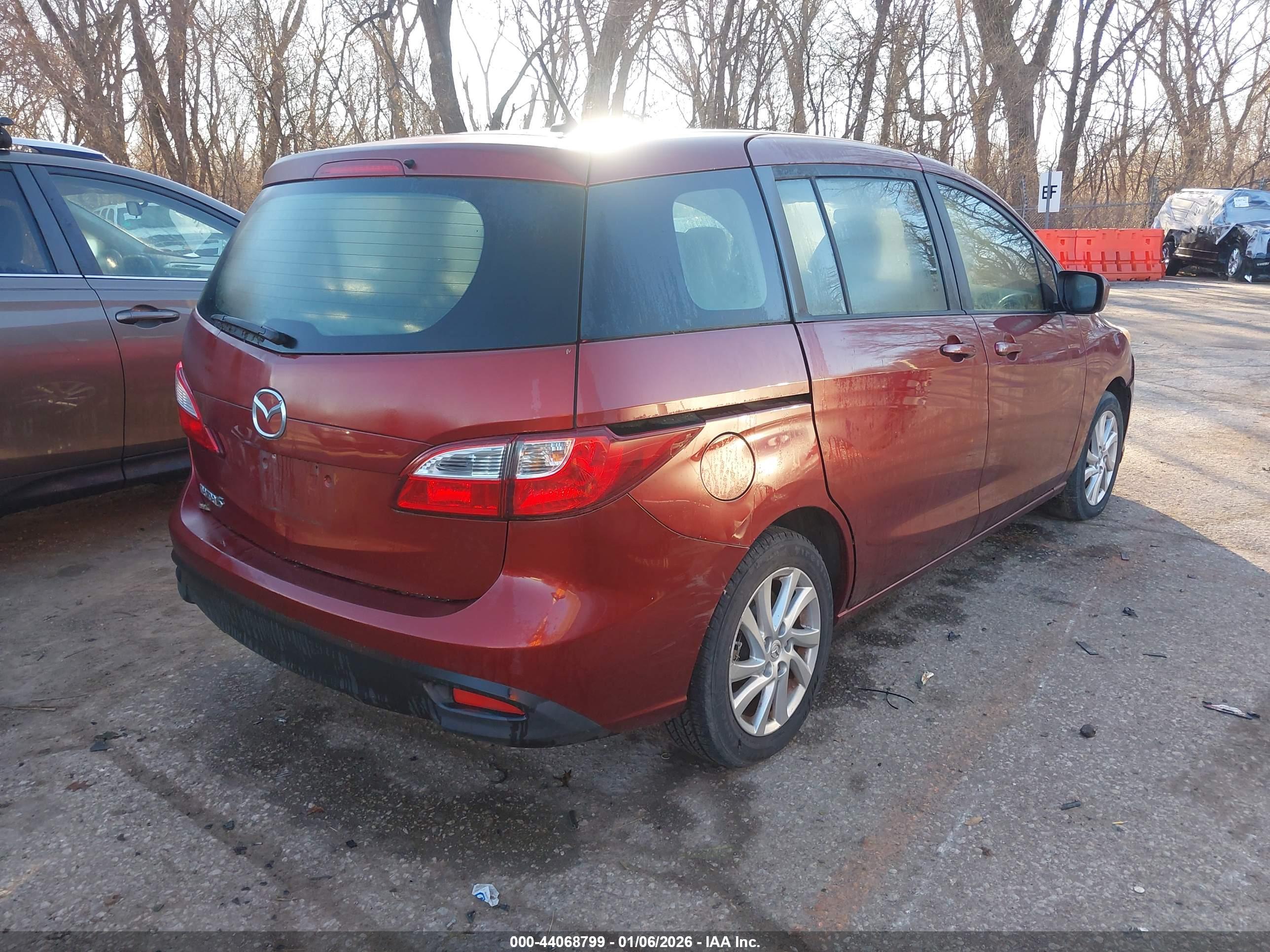 MAZDA MAZDA5 image 4