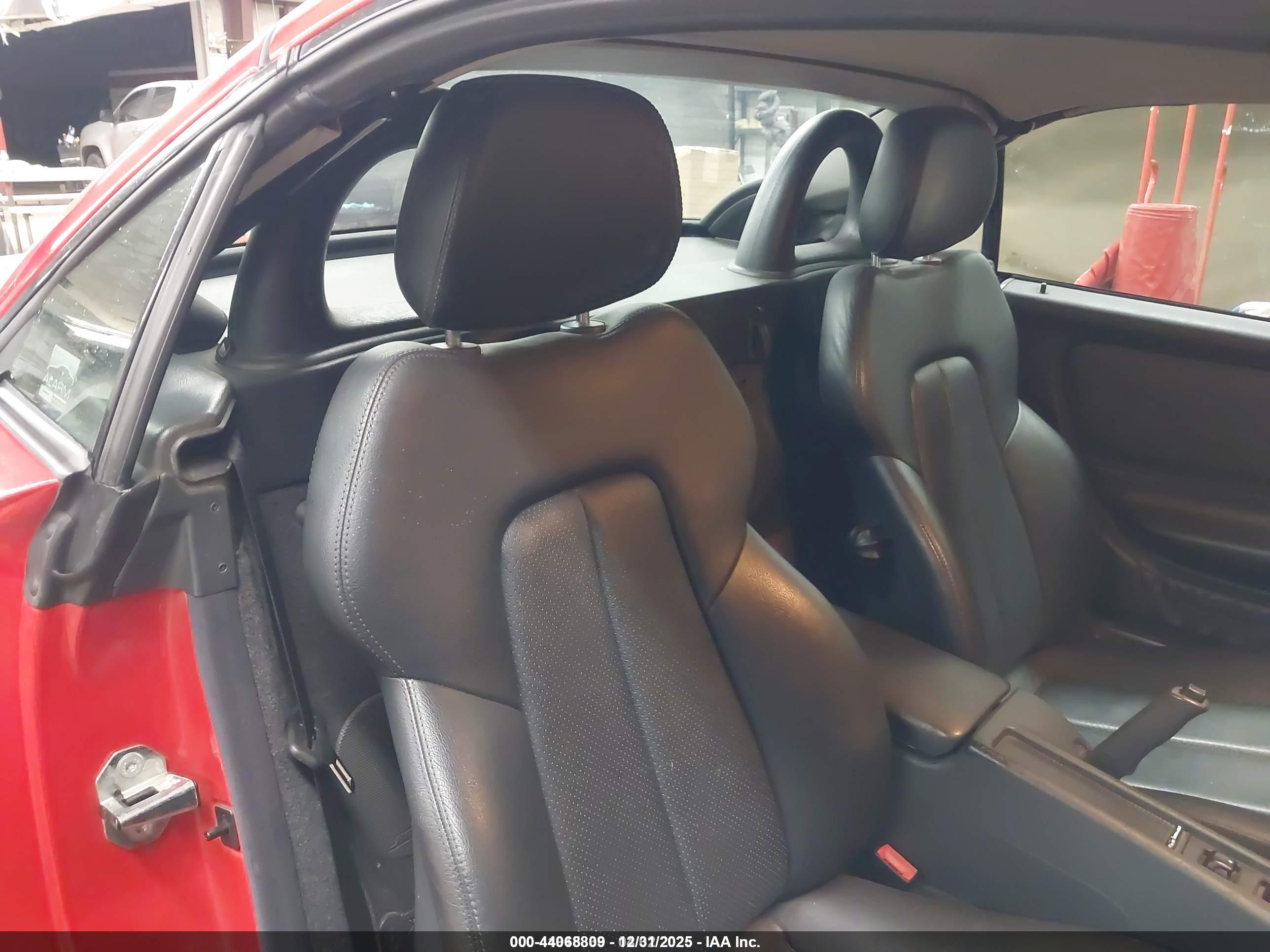 MERCEDES-BENZ SLK image 8