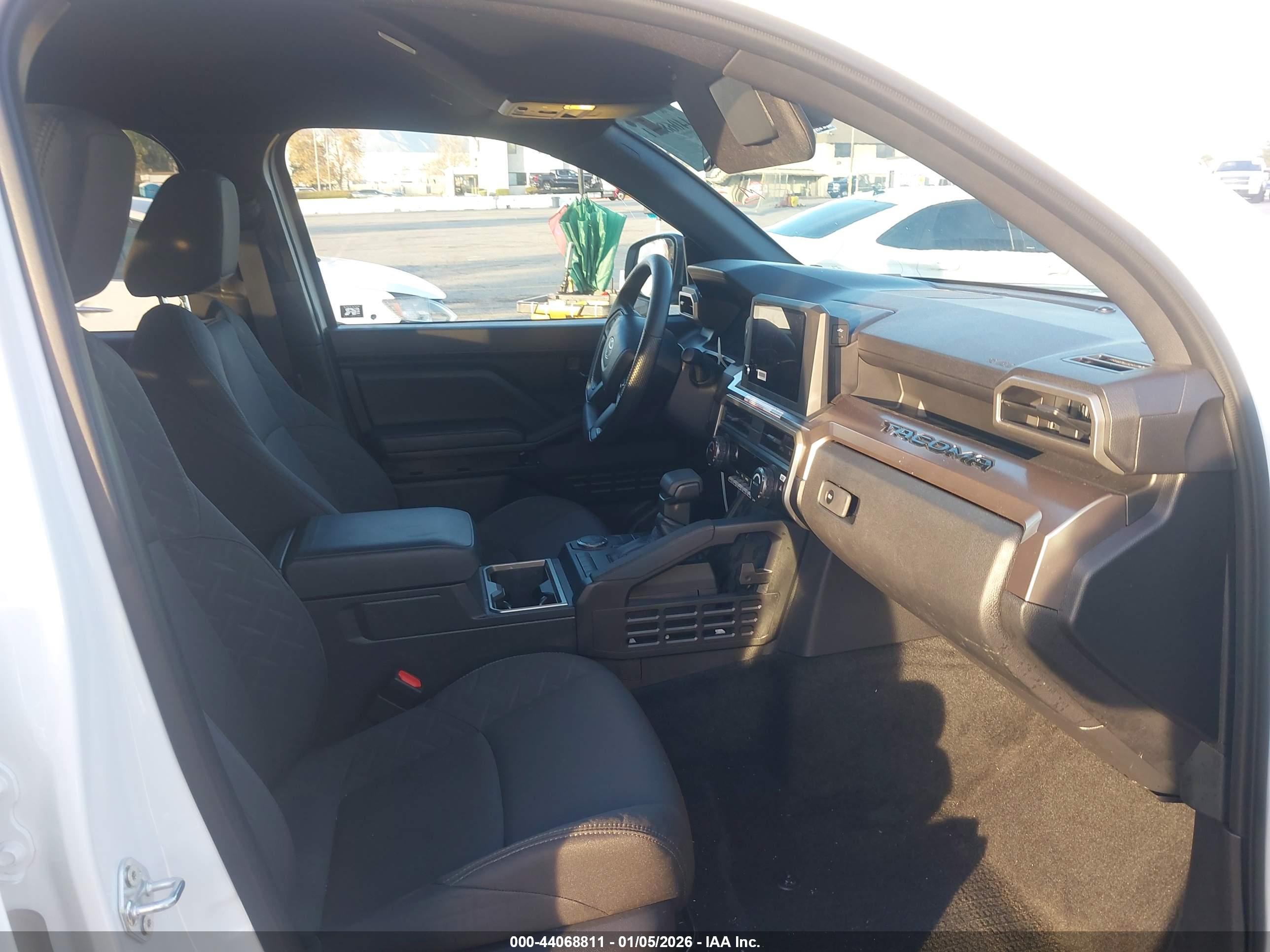 TOYOTA TACOMA image 5