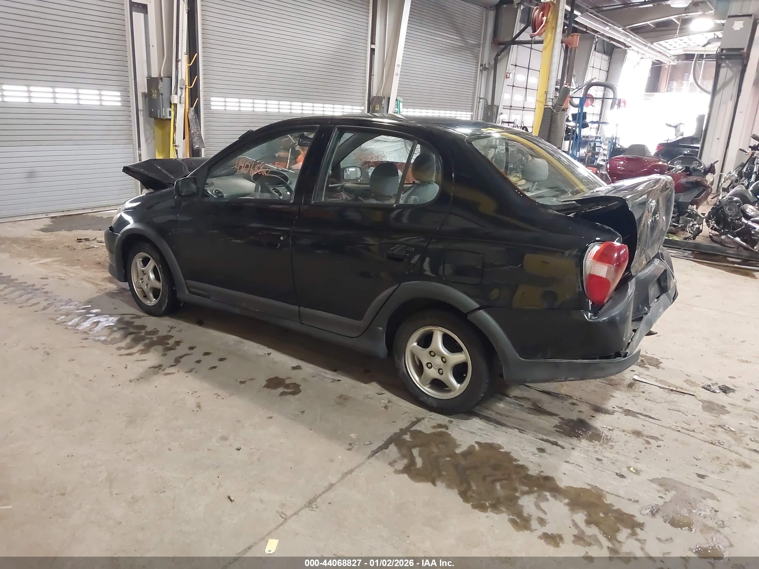 TOYOTA ECHO image 3