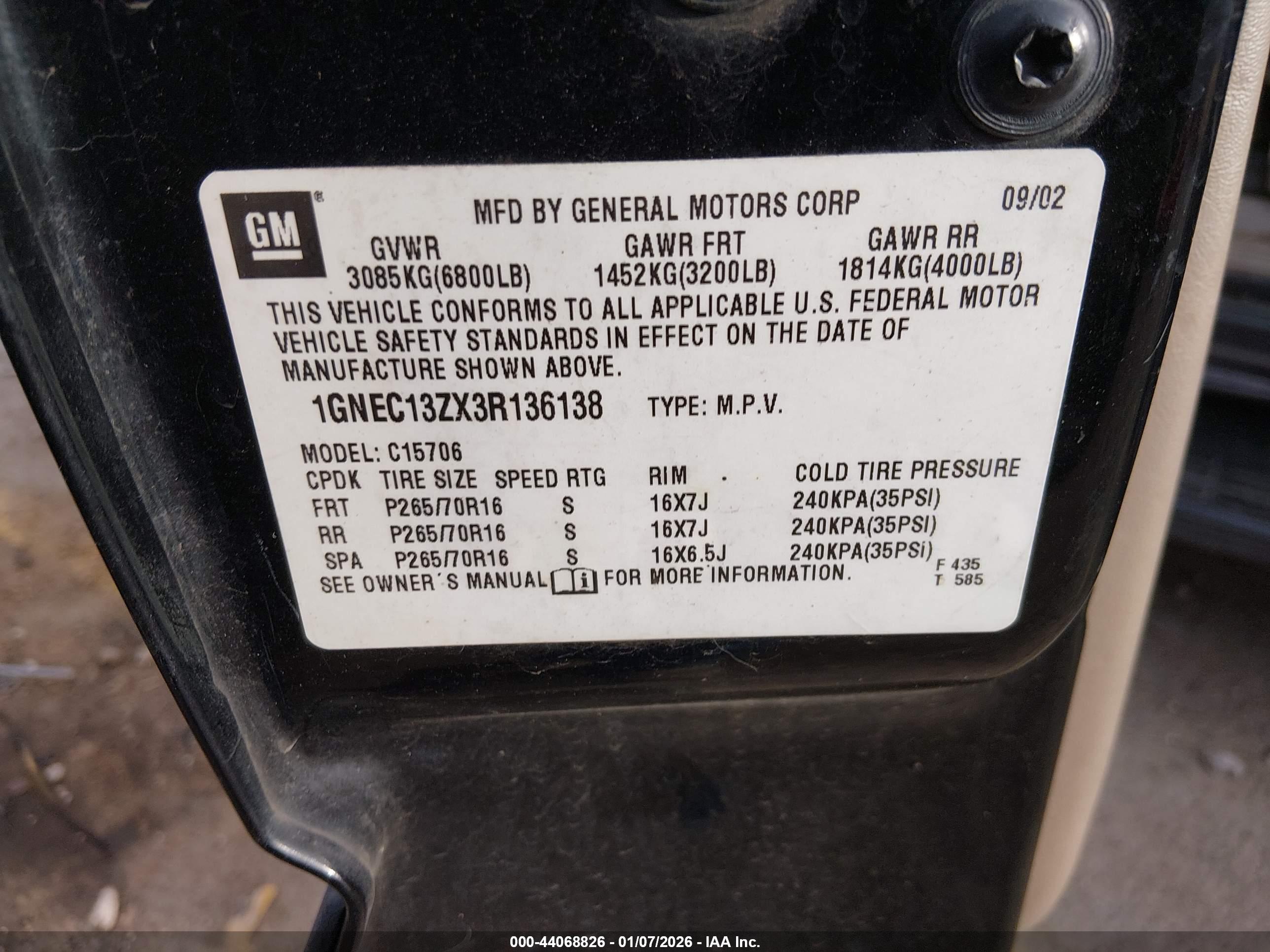 CHEVROLET TAHOE image 9