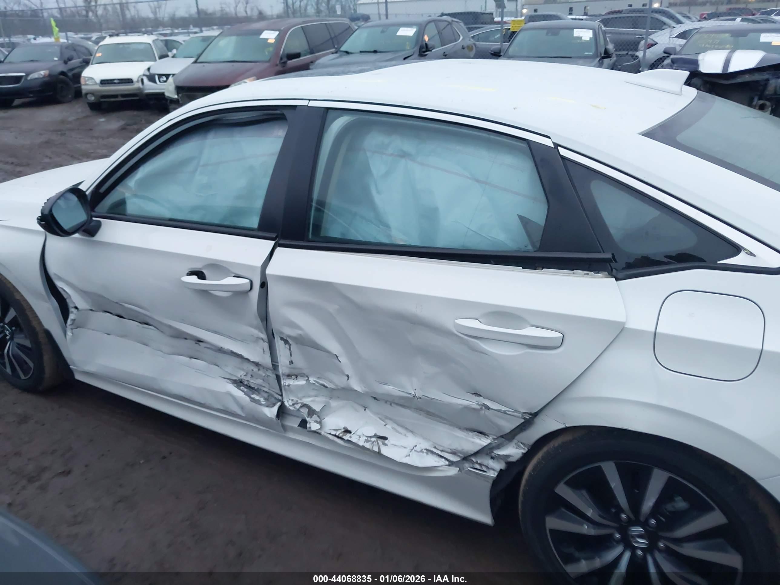 HONDA CIVIC image 6