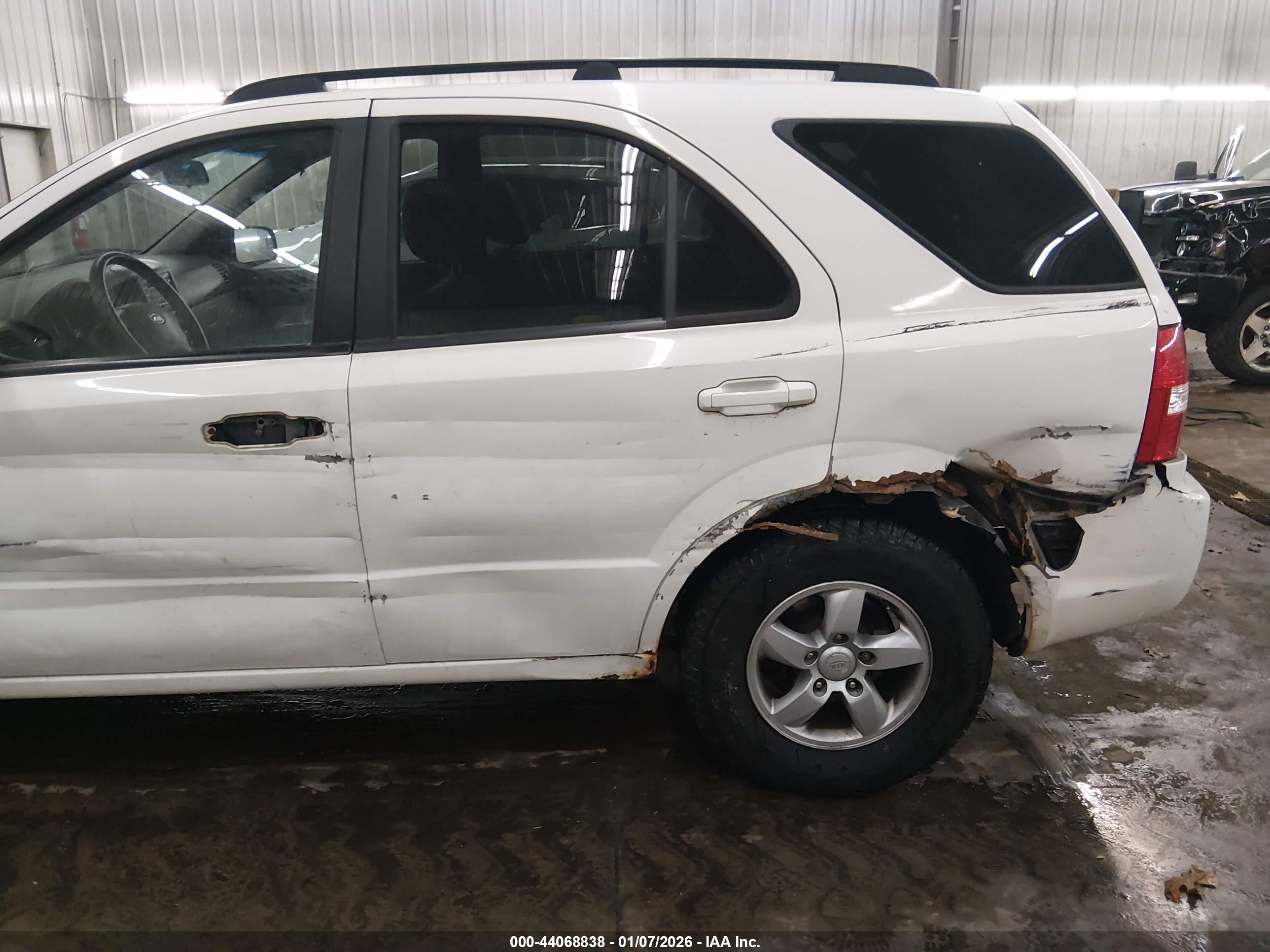 KIA SORENTO image 6