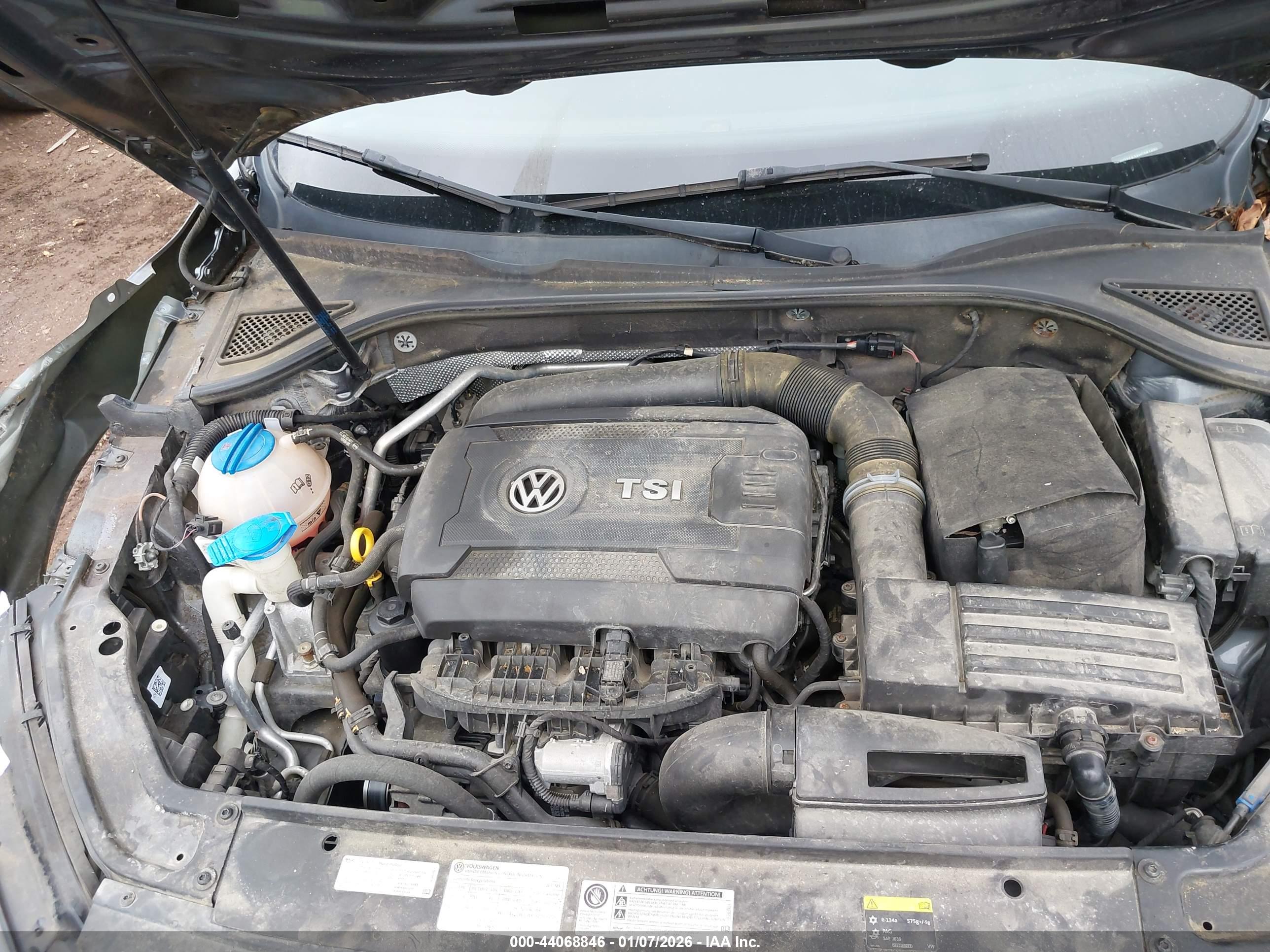 VOLKSWAGEN PASSAT image 10
