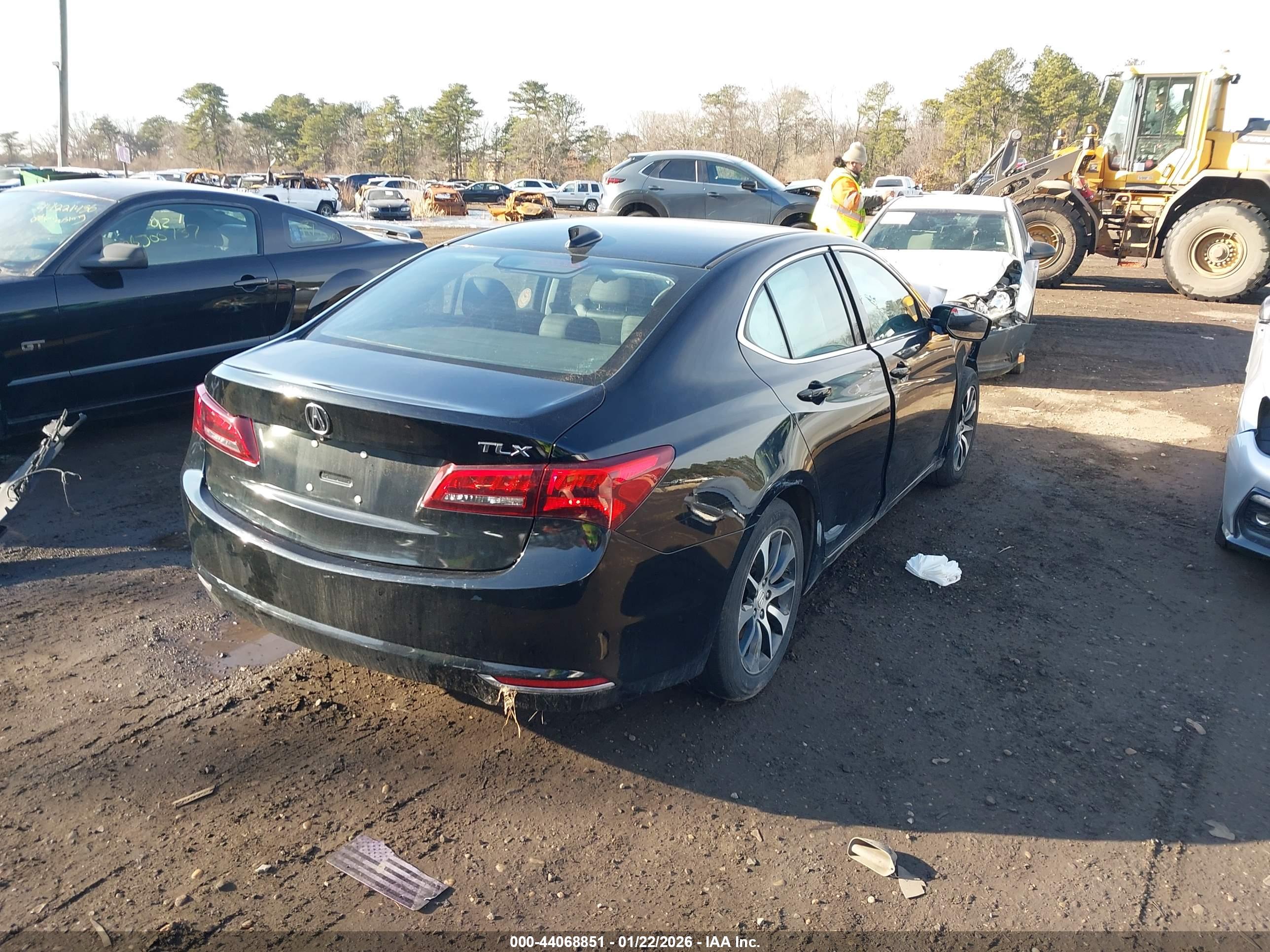 ACURA TLX image 4