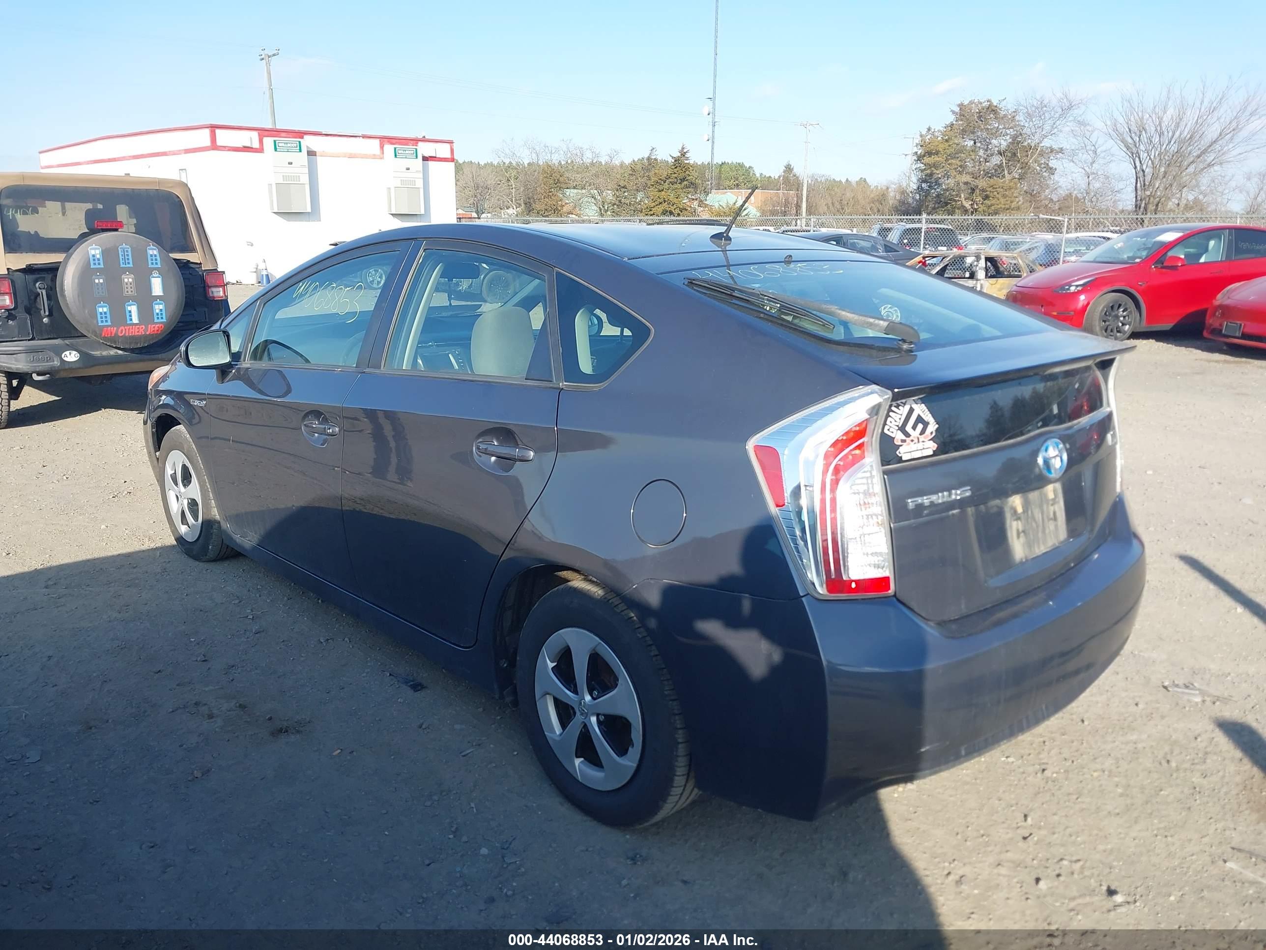 TOYOTA PRIUS image 3