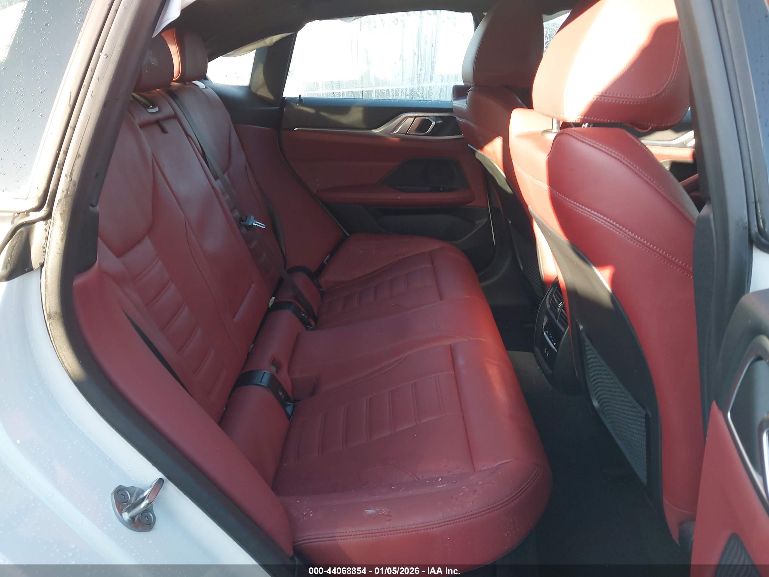 BMW I4 image 8