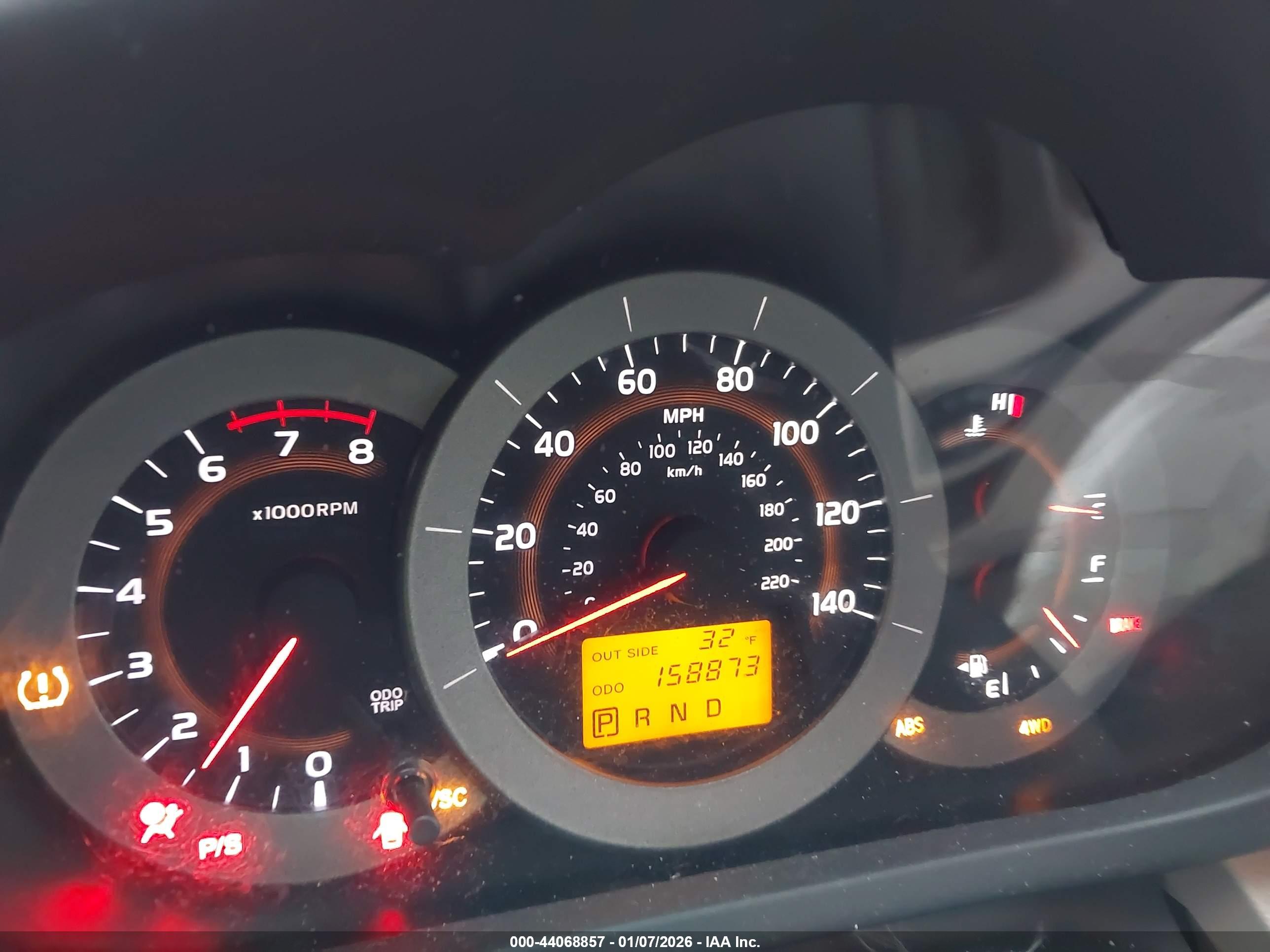 TOYOTA RAV4 image 7