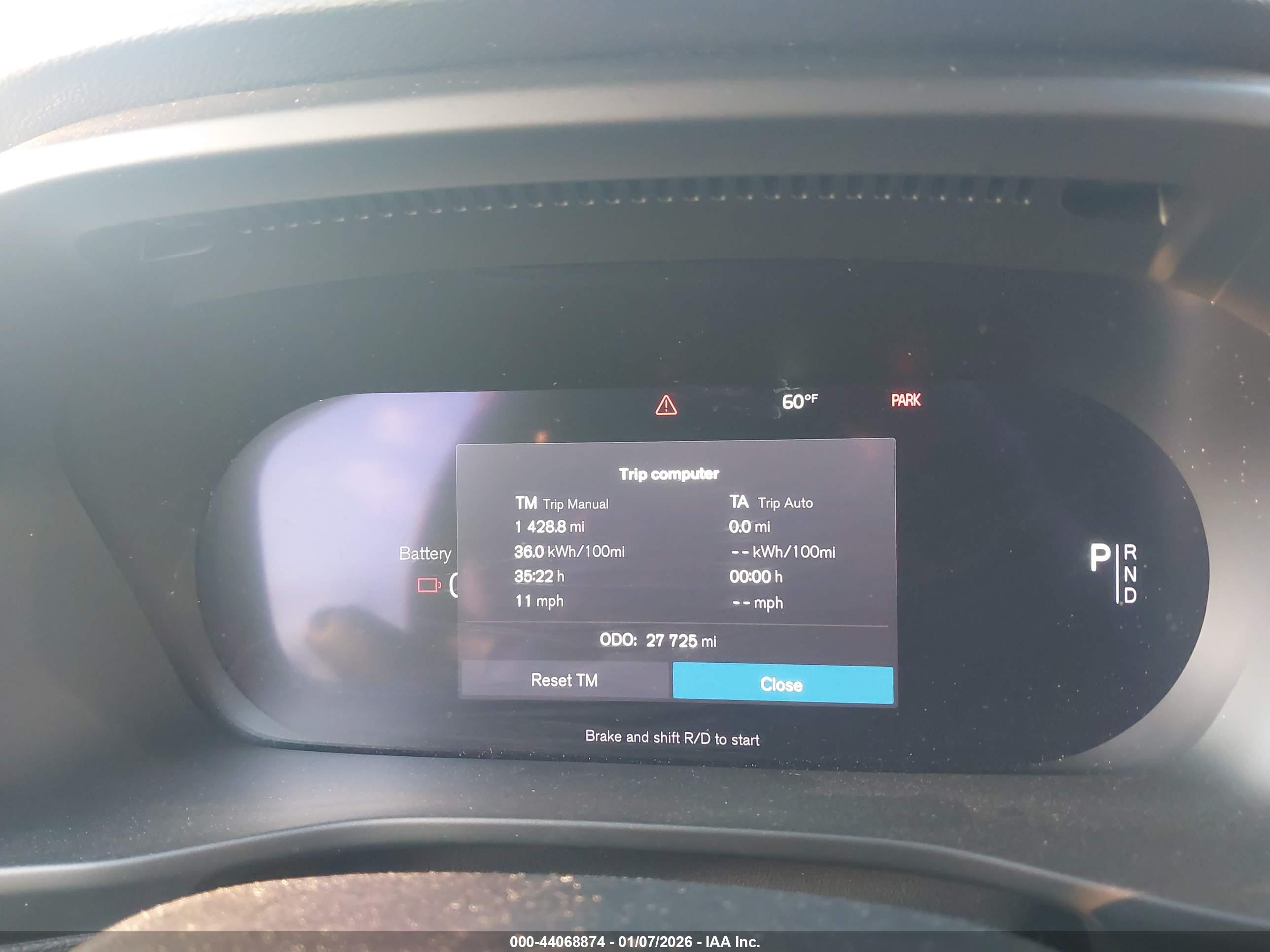 VOLVO XC40 image 7