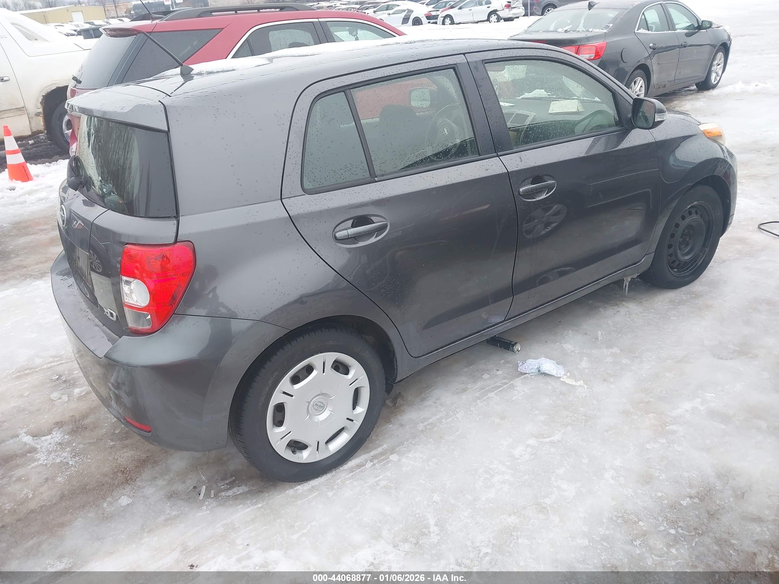 SCION XD image 4