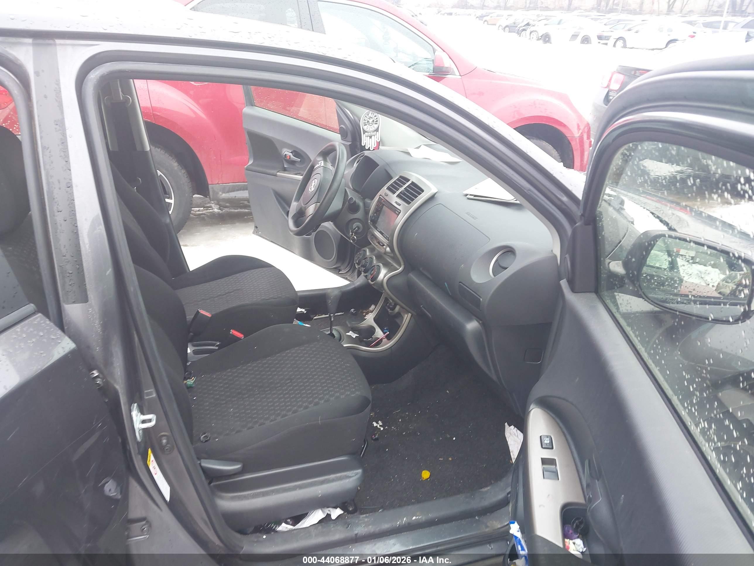 SCION XD image 5