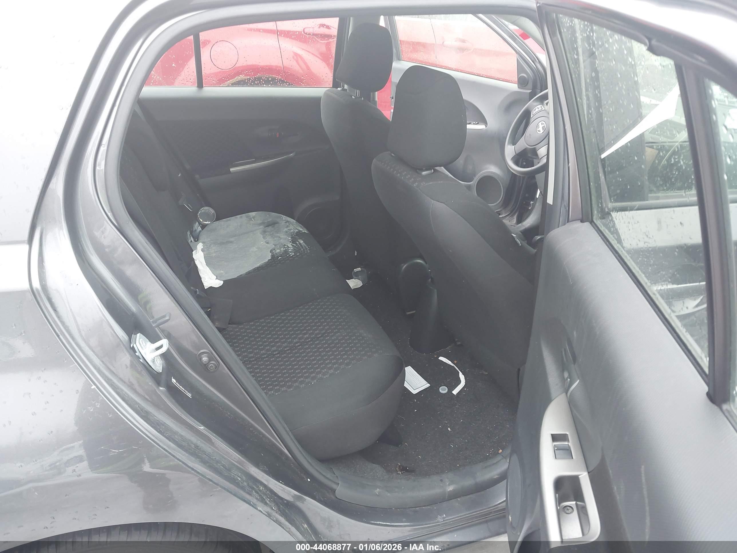 SCION XD image 8