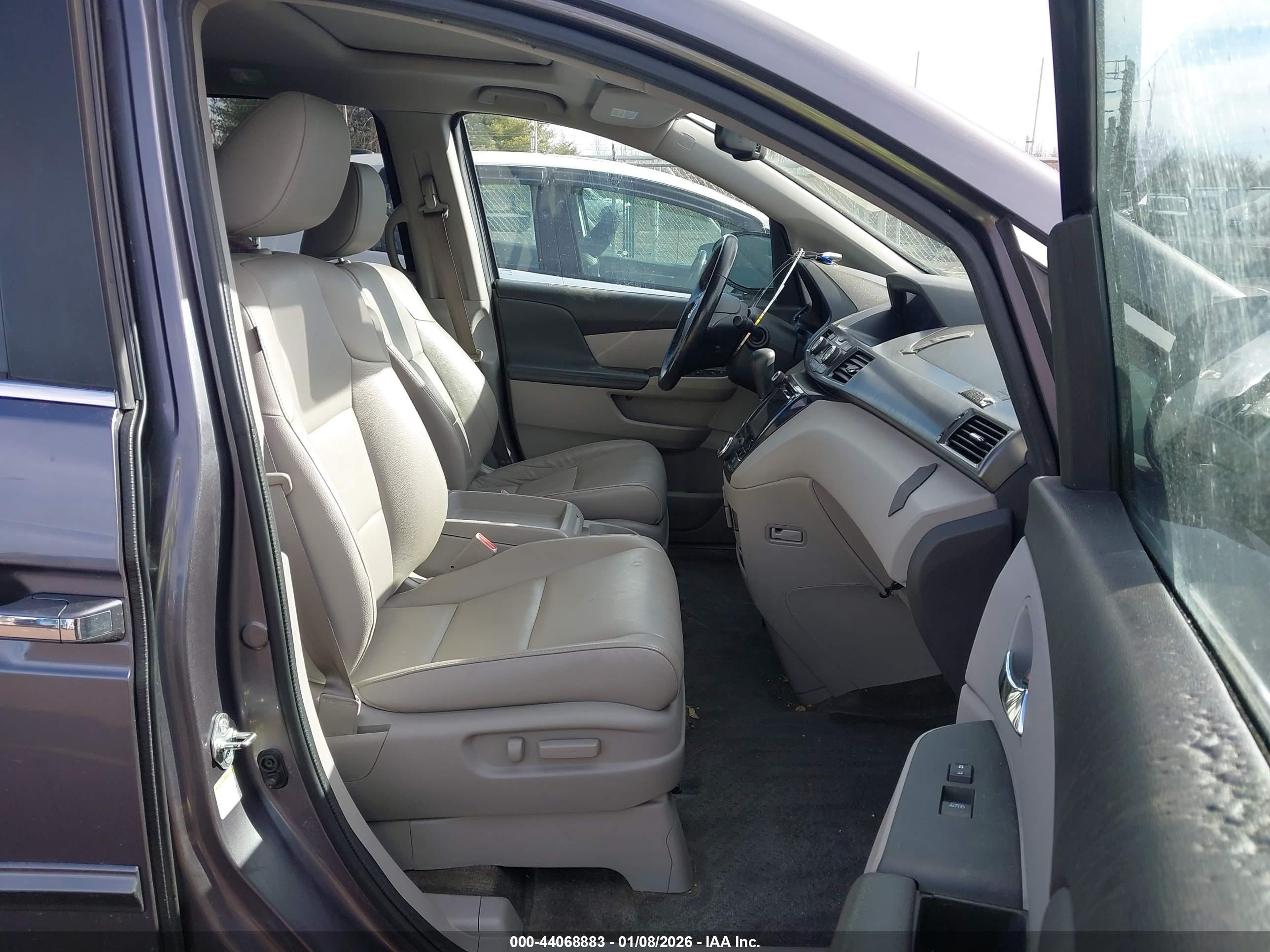 HONDA ODYSSEY image 5