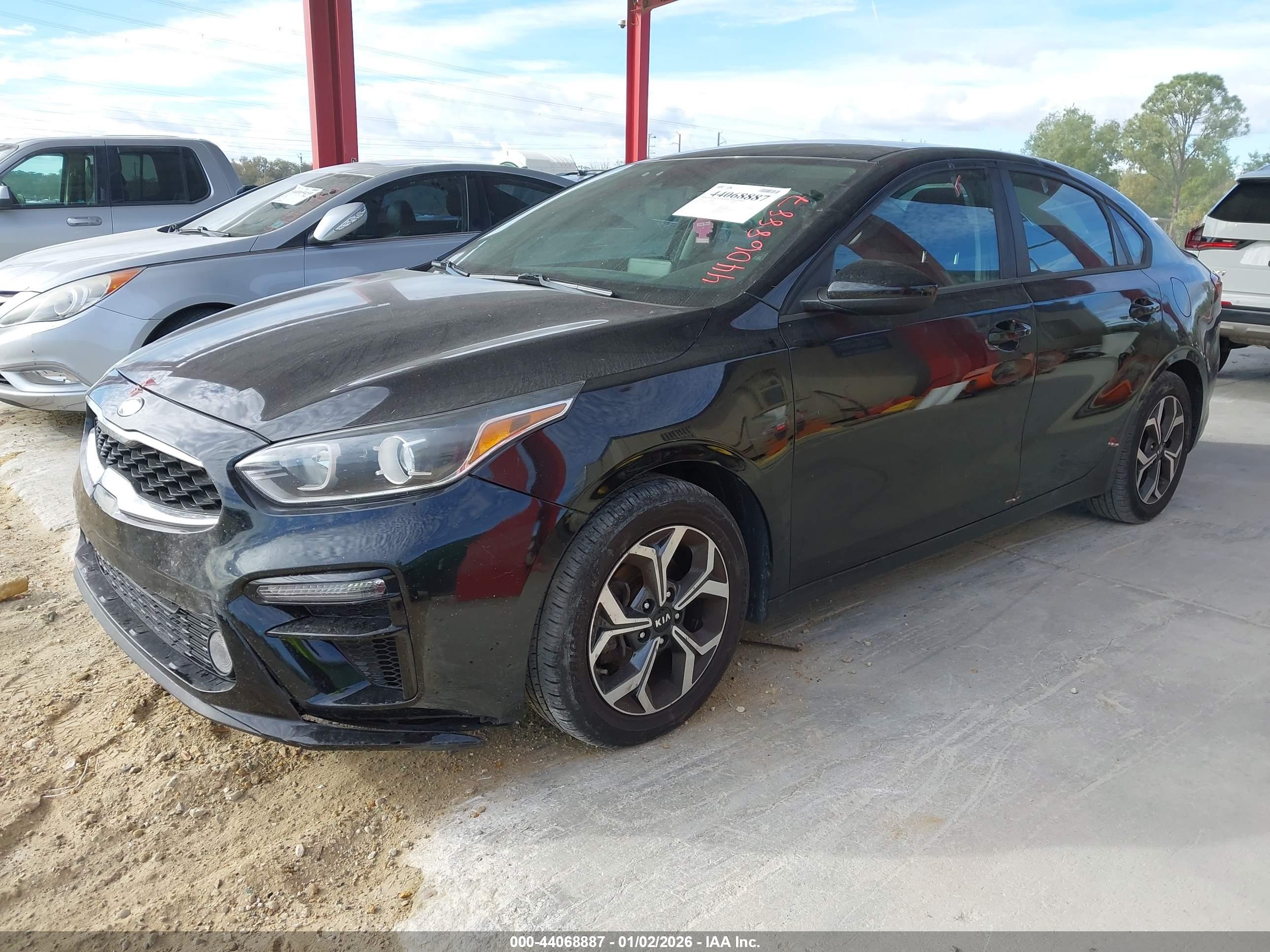 KIA FORTE image 2