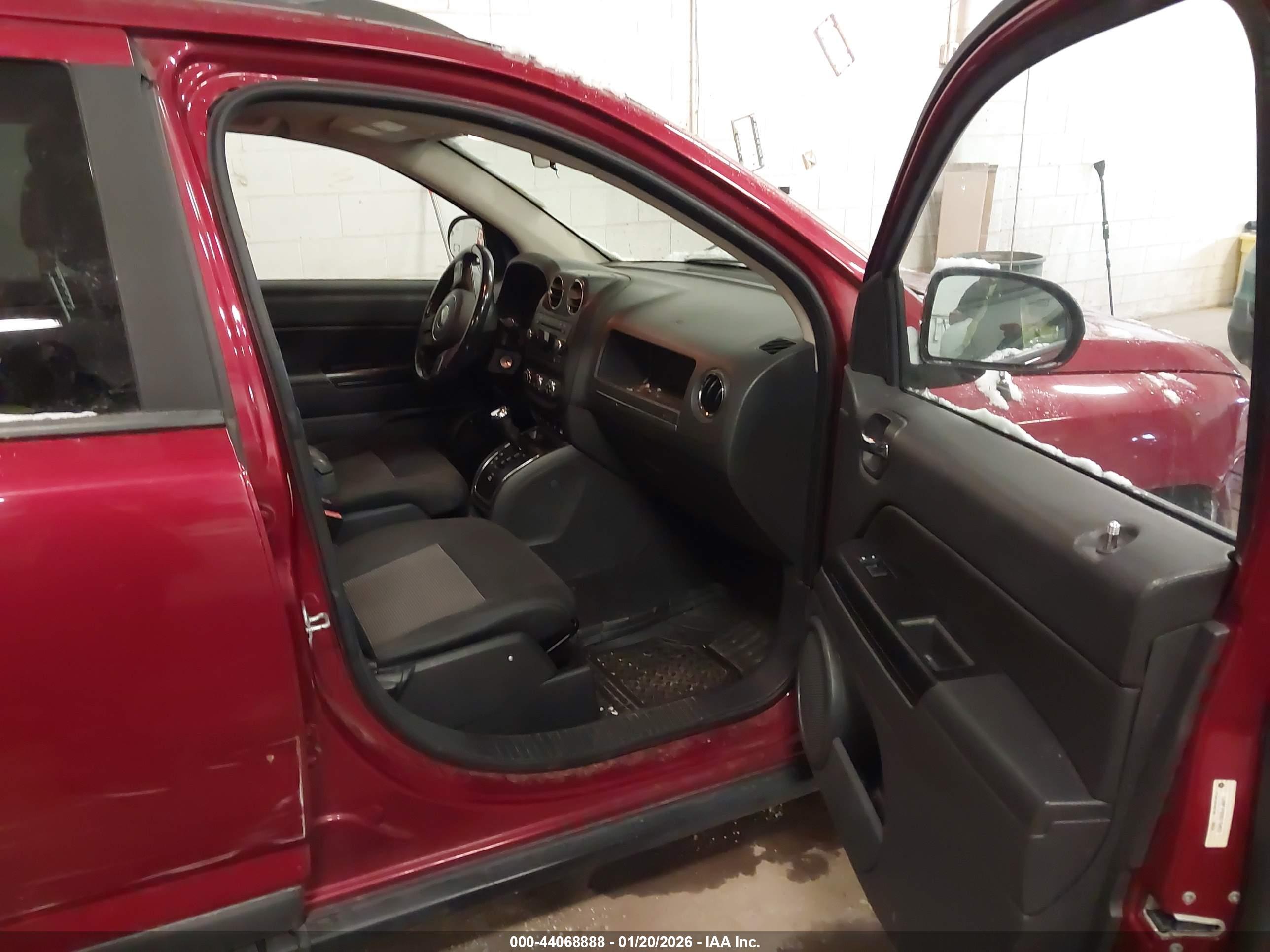JEEP COMPASS image 5