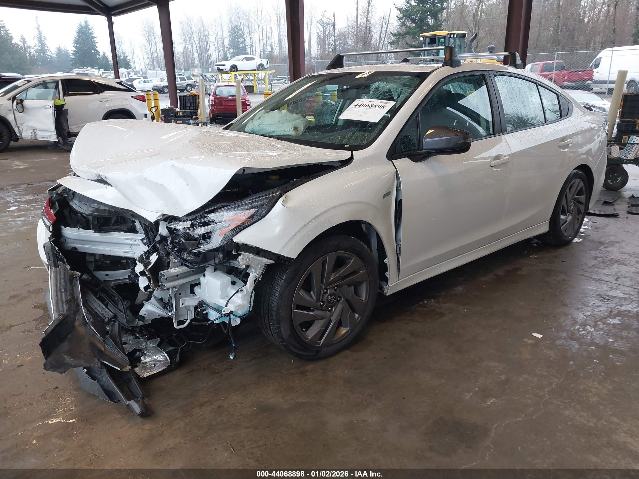 SUBARU LEGACY image 2