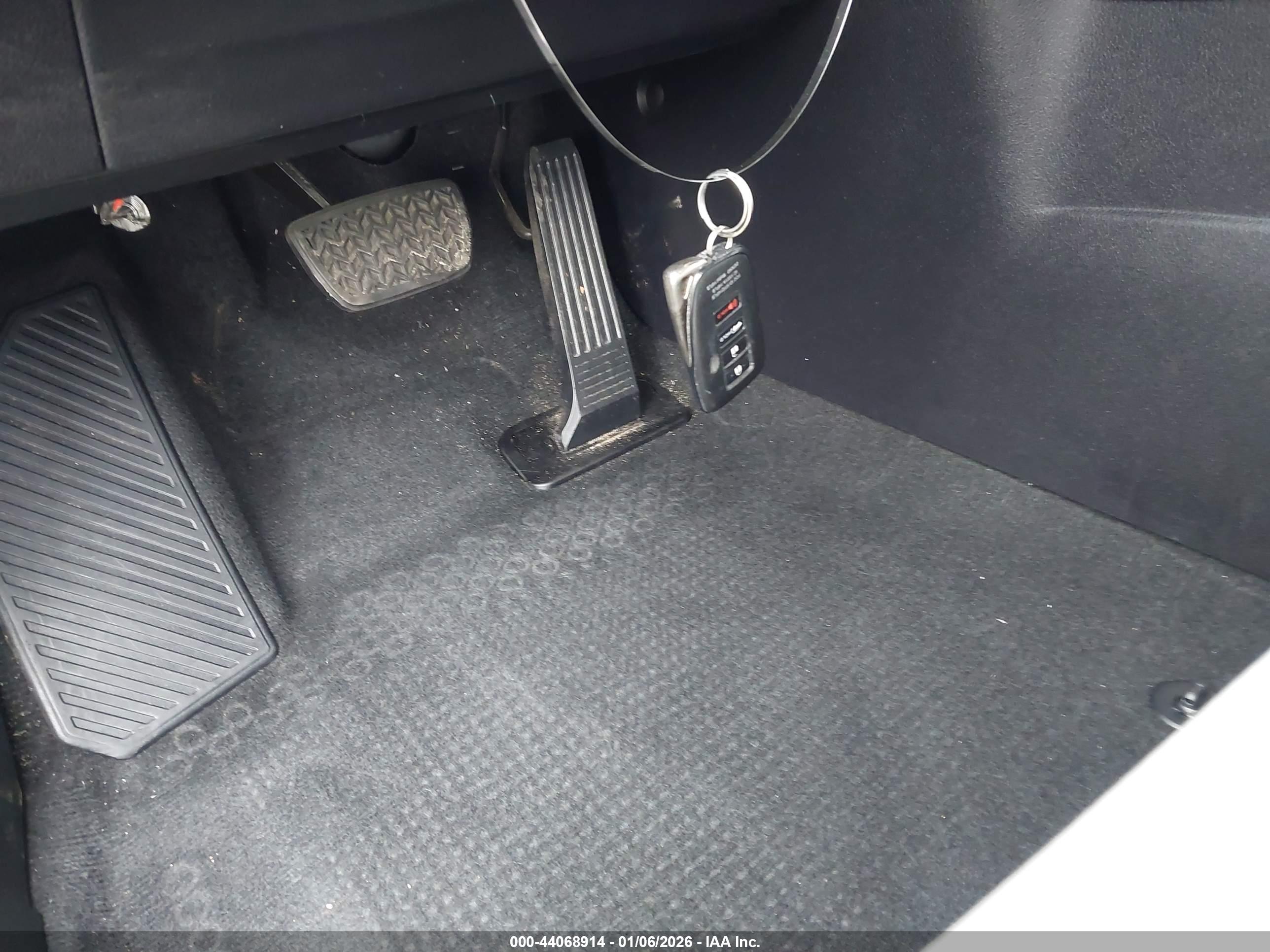 LEXUS RX image 11