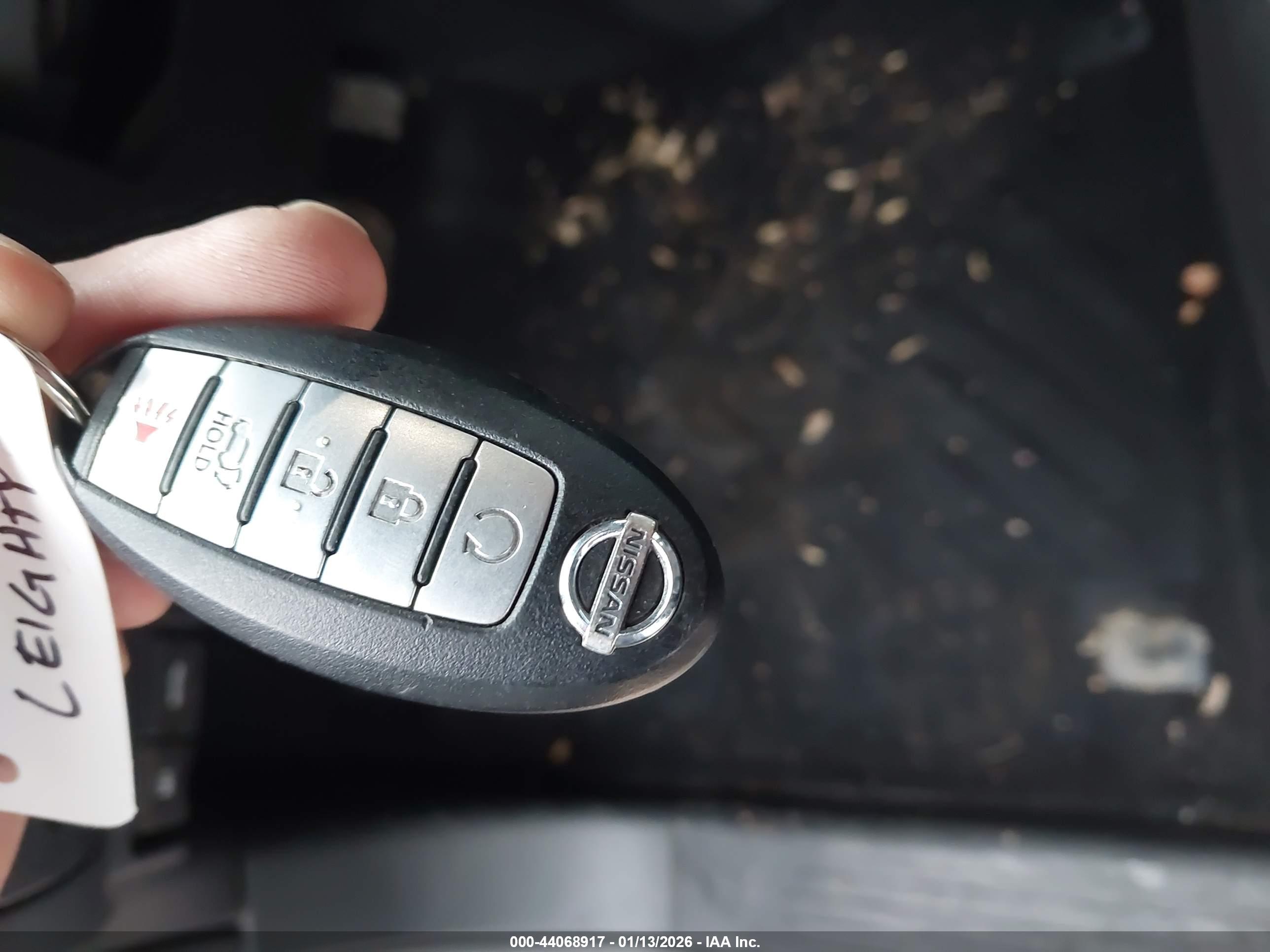 NISSAN MURANO image 11