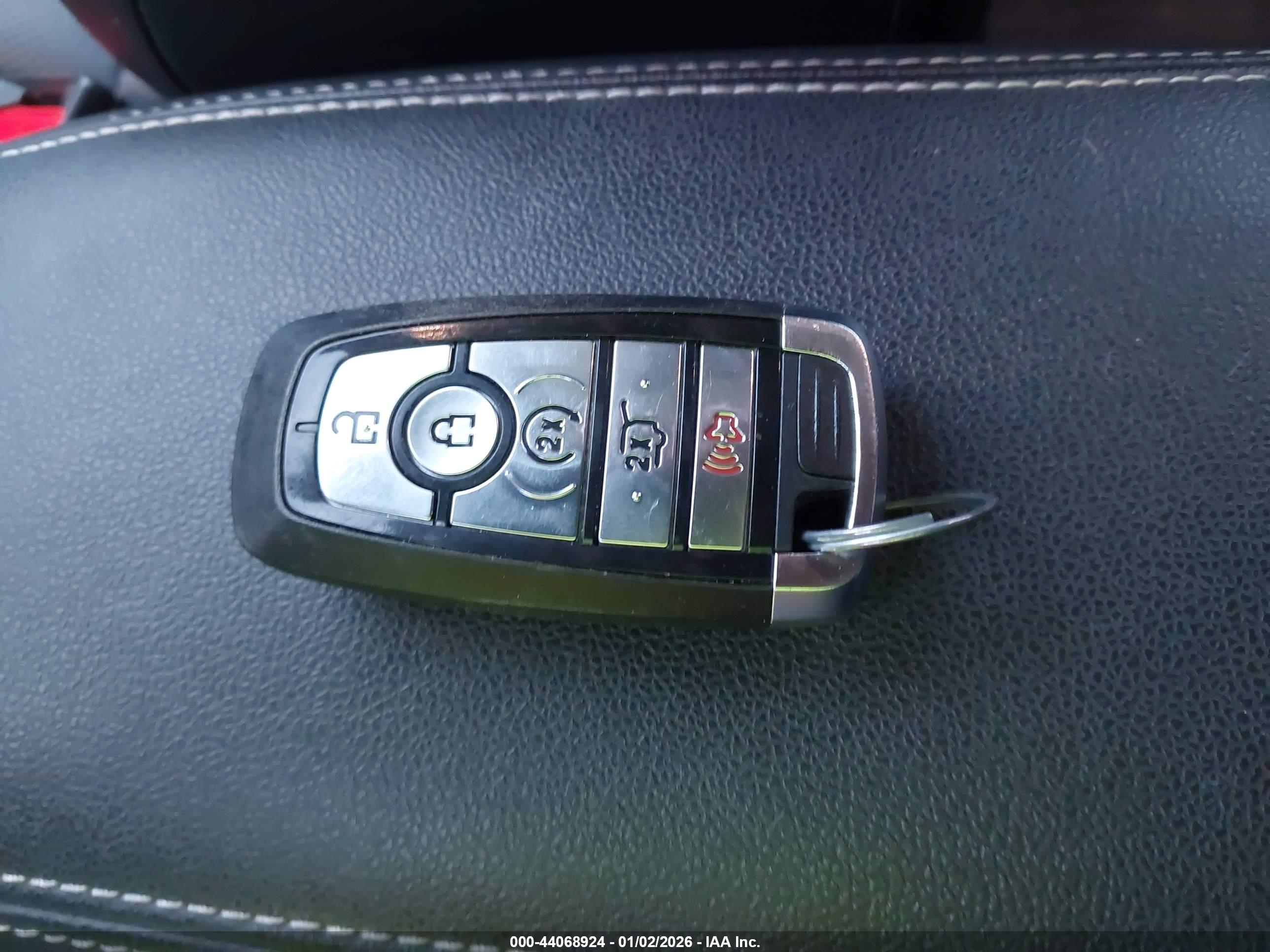 FORD ESCAPE image 11